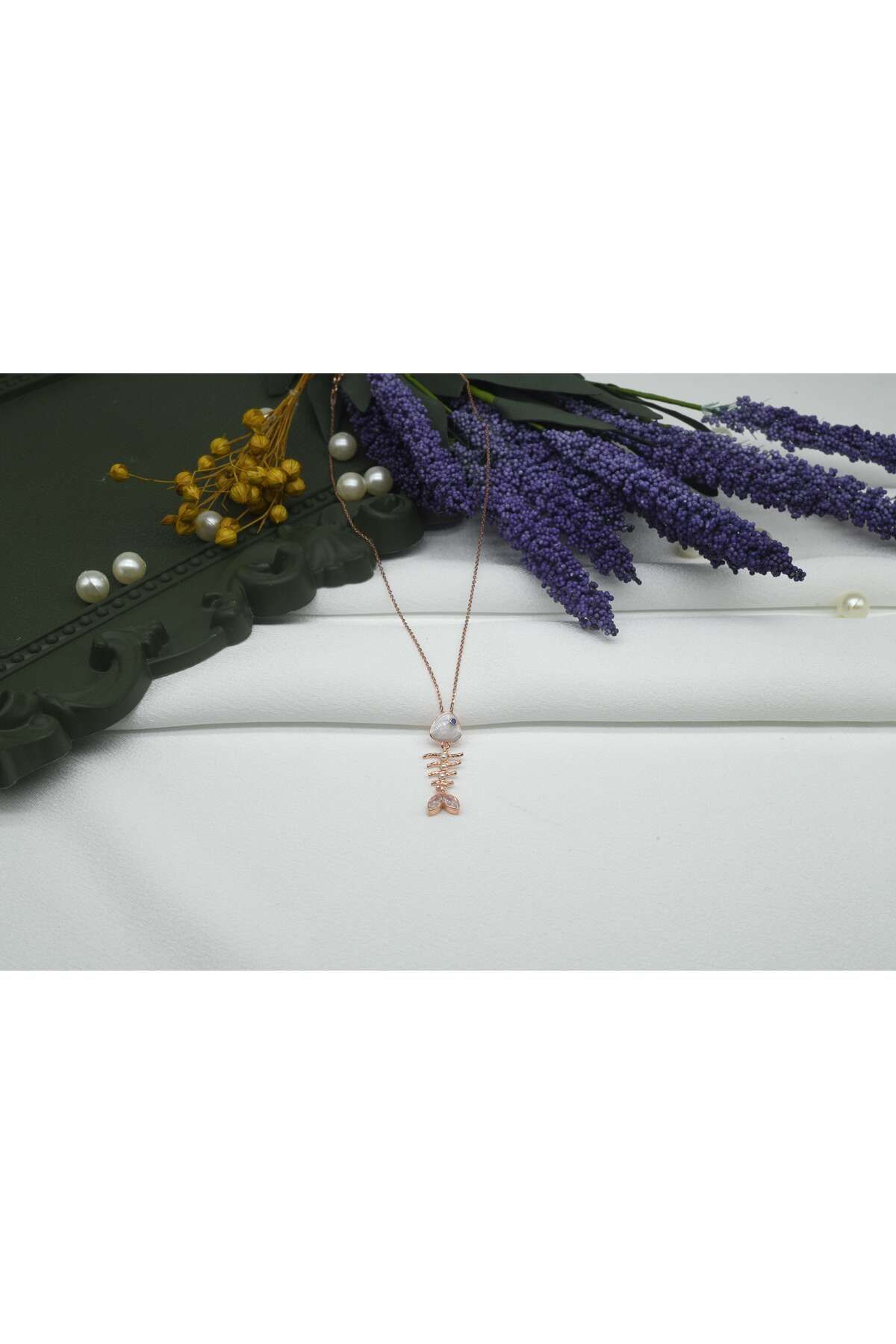 Ocean Silver & Jewelry Kristal Kuvars Taşlı Mine Kılçık Balık Gümüş Kolye