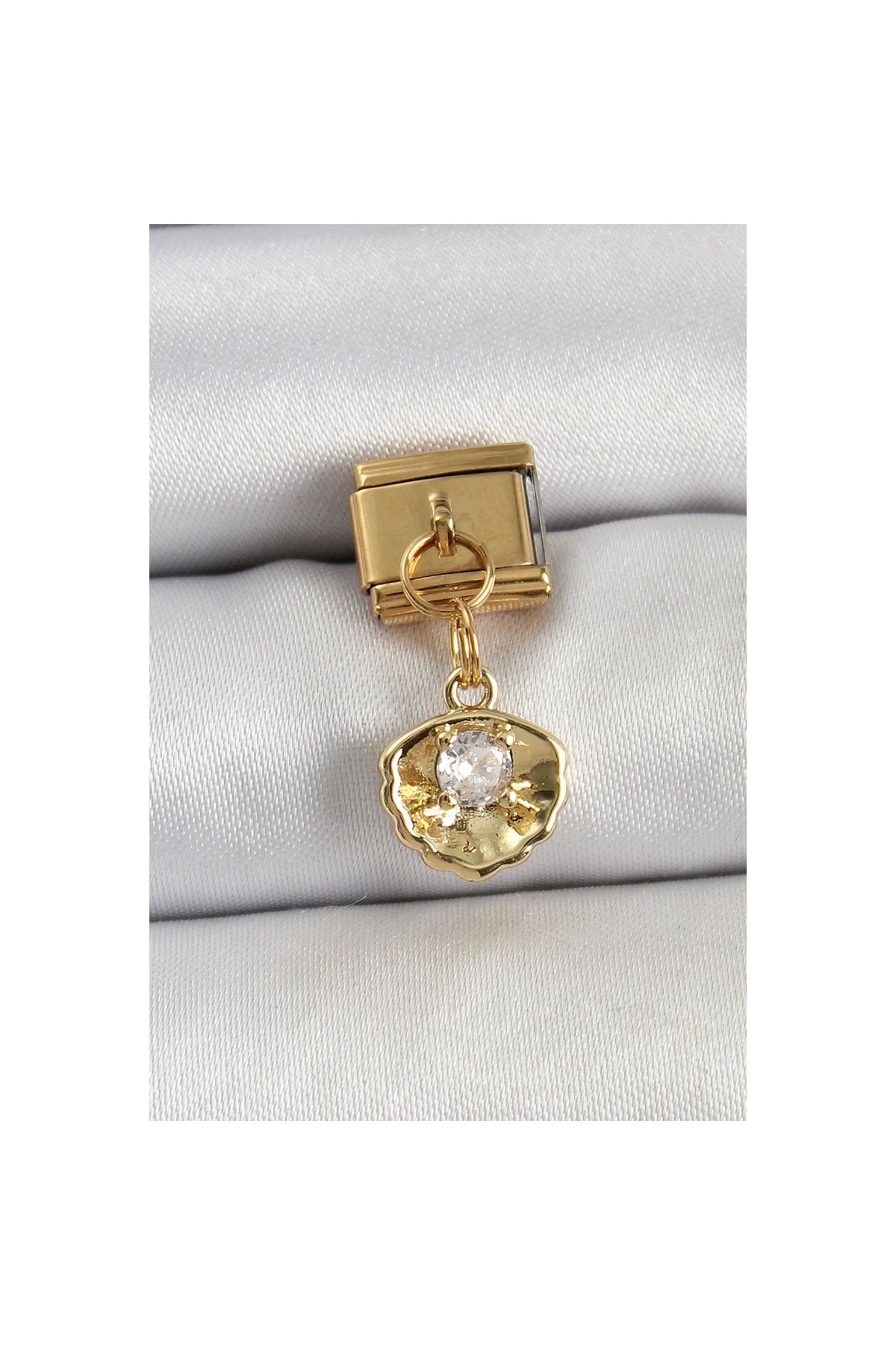 Ayder Timya 316l Çelik Sallantılı Zirkon Taşlı İstiridye Model Gold Renk Nomination Charm - Tj-bc1426