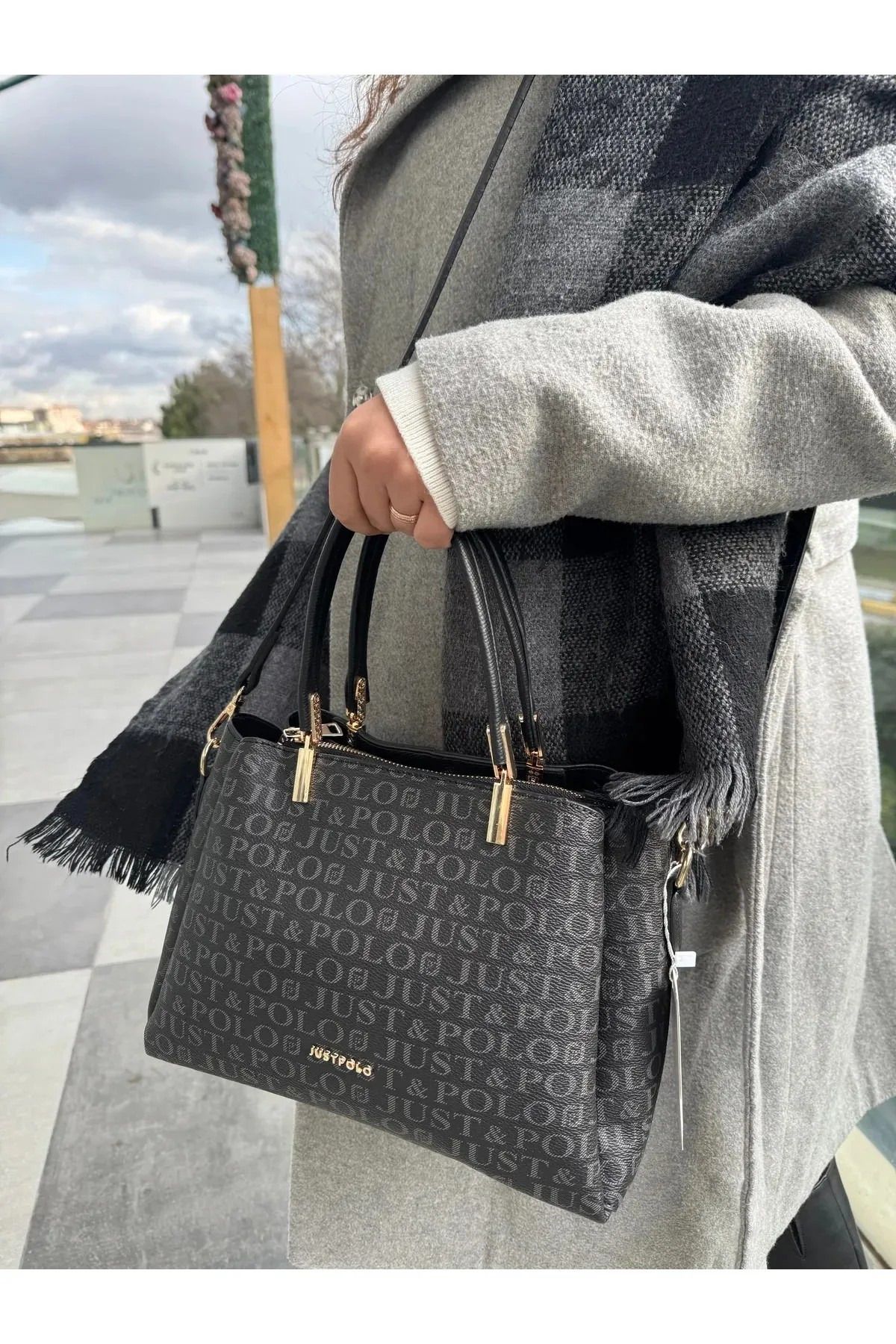 Just Polo Kadın Siyah Baskılı El Ve Omuz Çantası 232120PC