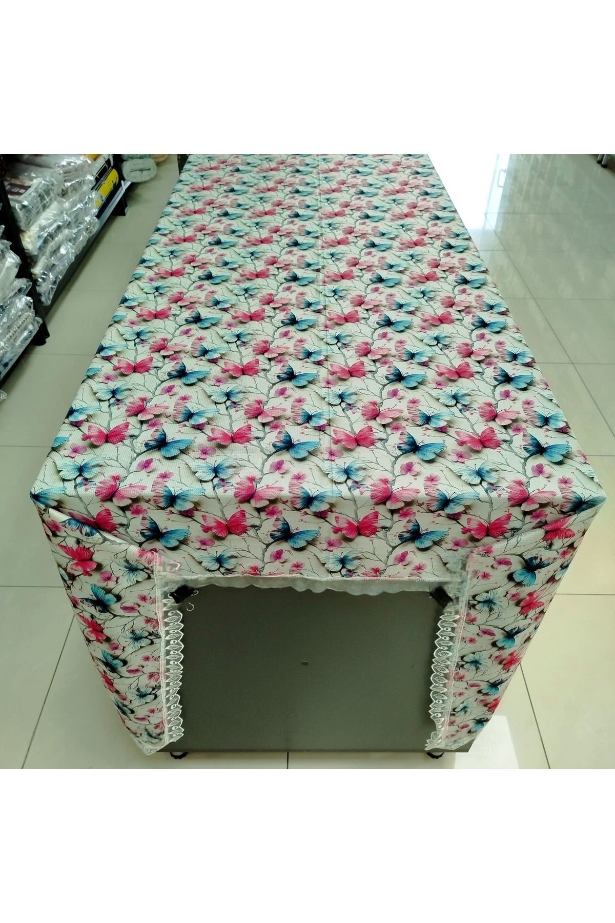 Desta Çeyiz 200x200 cm DİJİTAL Güpürlü Sofra Bezi Şık ve Dayanıklı Masa Örtüsü