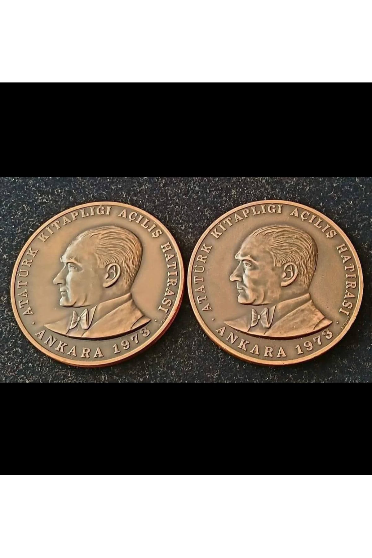 DÜZGÜN TİCARET 1973 Yapı VE Kredi Bankası Atatürk Kitaplığı Açılışı Hatıra Madalya 2 Adet
