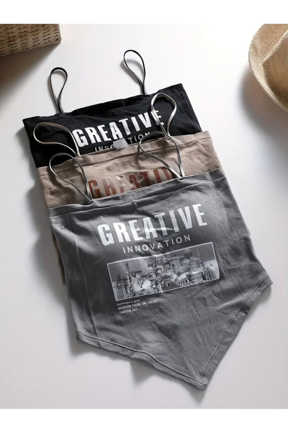 Machetta Kadın Greative Baskılı 3'lü Set Askılı Crop Bluz