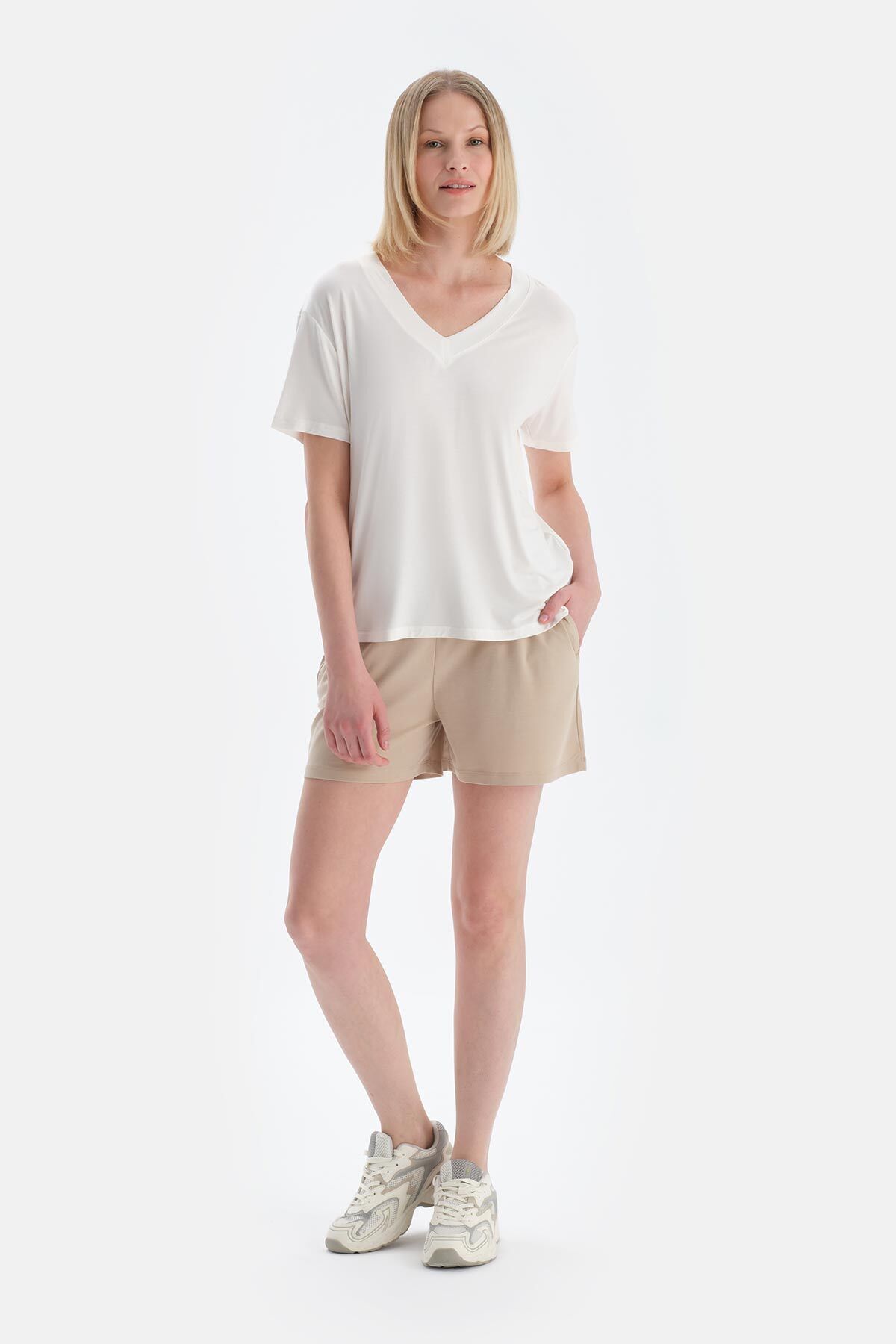 Dagi-Stone Waist Drawstring Shorts 4