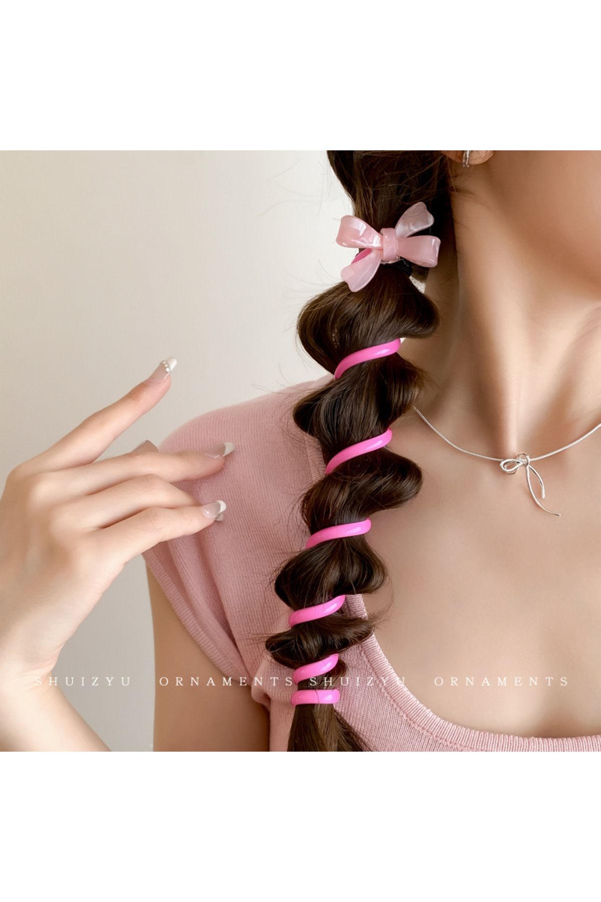 Rosaland0 Fiyonklu spiral toka