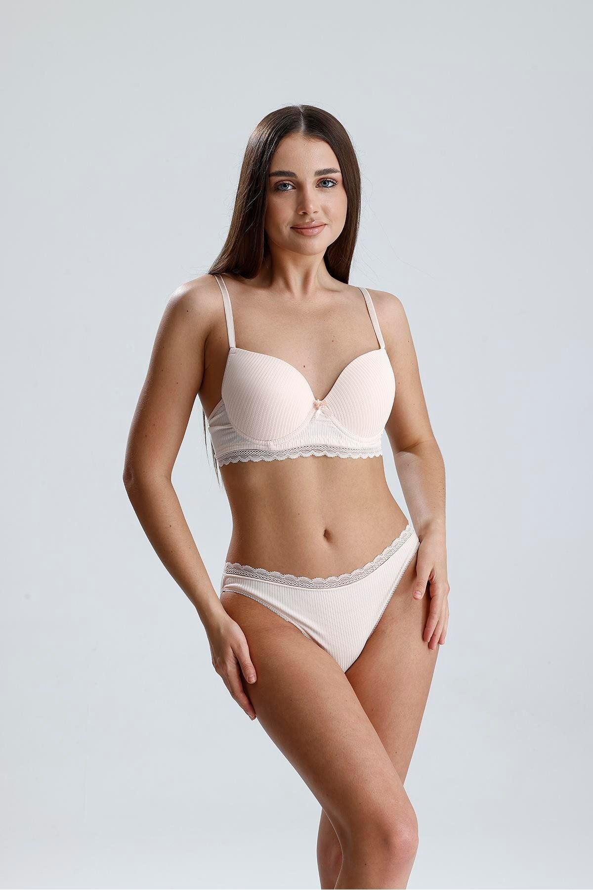 Kompedan Destekli Soft Doku Jakarlı Dantel Sütyen Takım | Pudra 226