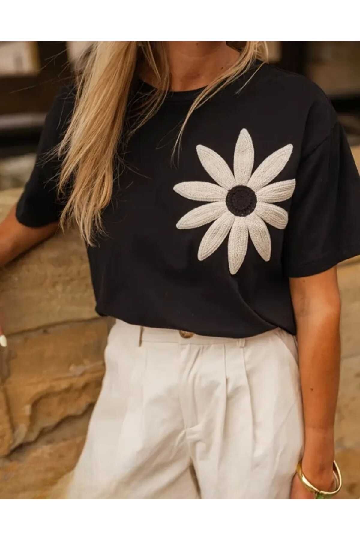 TekTarzz Çiçek BASKILI Şık Trend Tasarımlı Tshirt