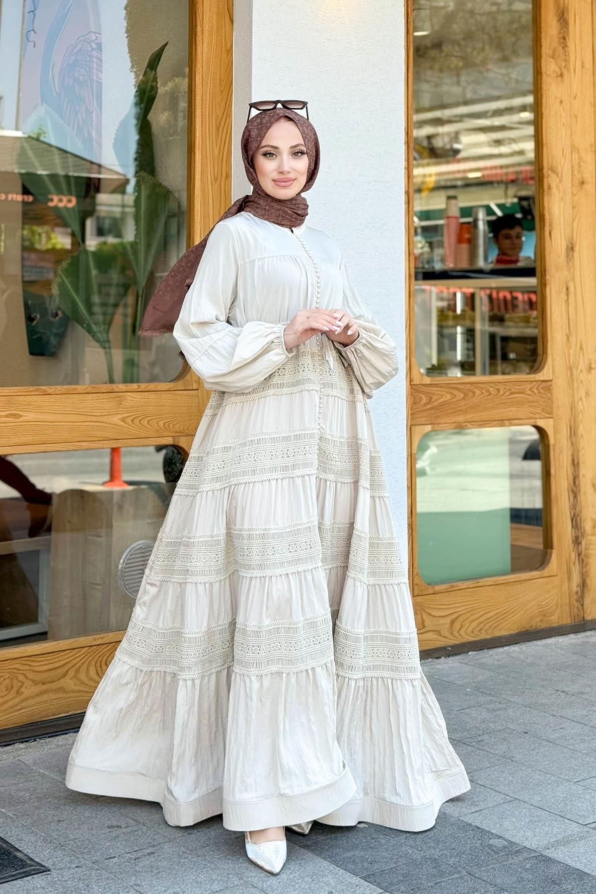 MERVE KAYKISIZ İşlemeli Gömlek Elbise Bej