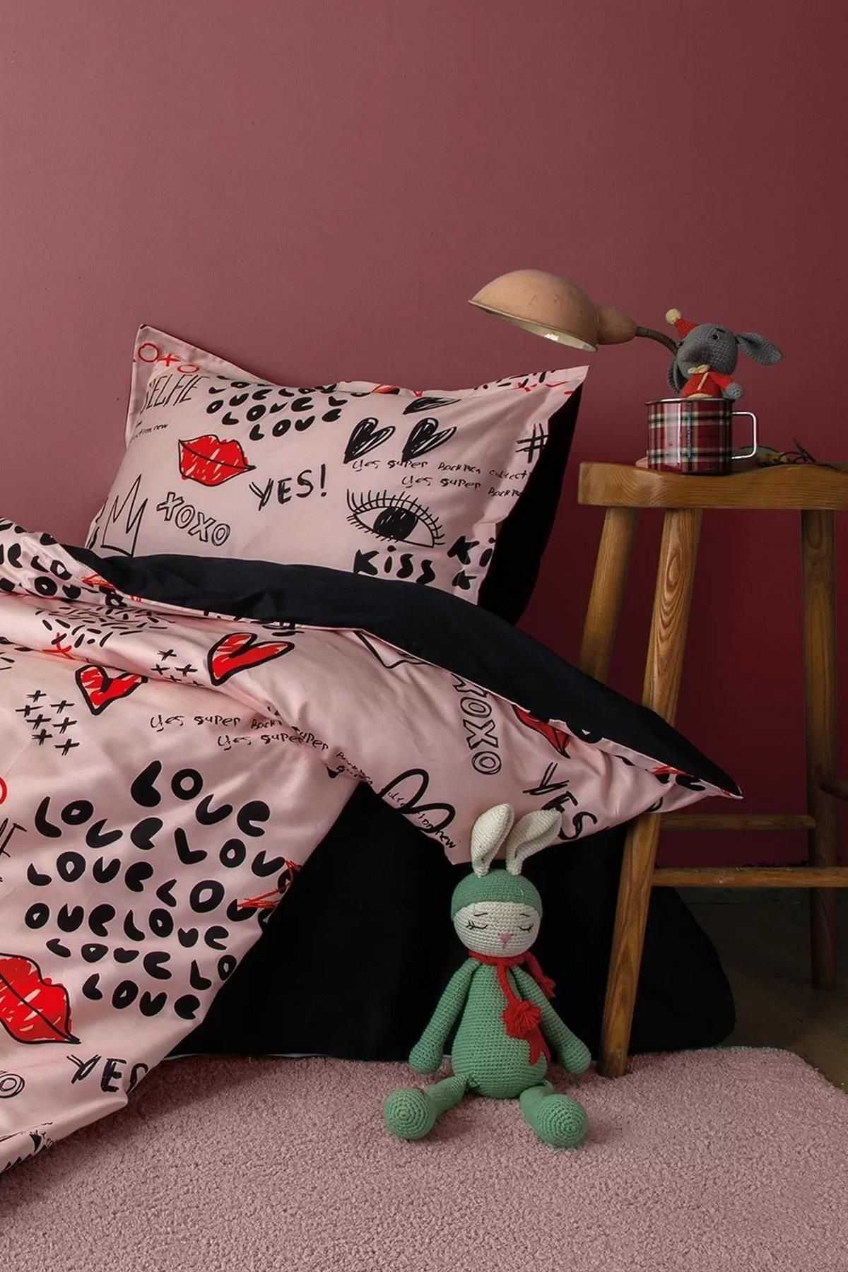 İssimo İssimo Xoxo 210 TC (83 Tel) Dijital Pamuk Saten Nevresim Takımı Tek Kişilik