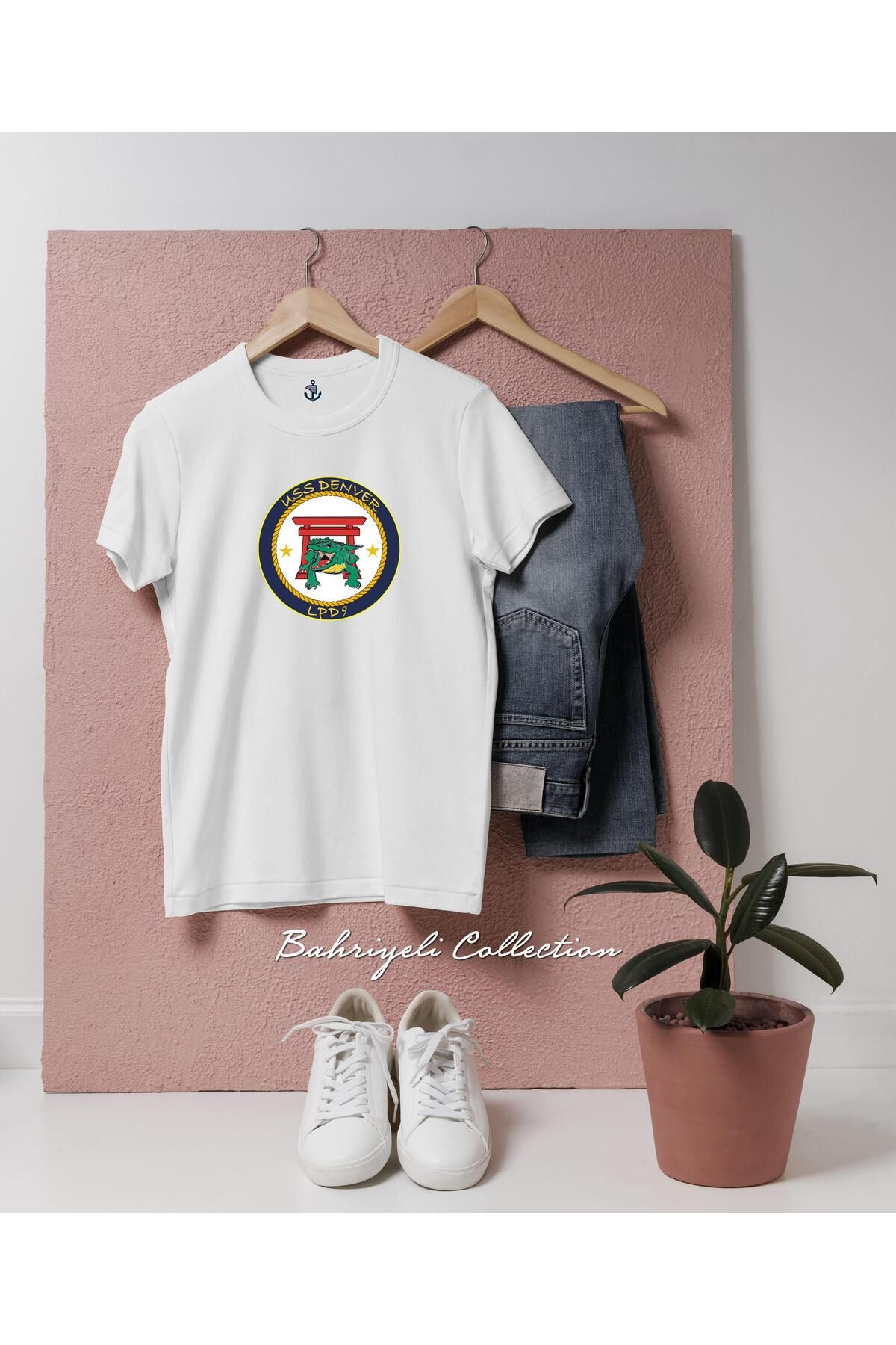 bahriyeli.jpeg Oversize USS Denver (LPD-9) savaş gemisi Tasarımlı Unisex T-Shirt
