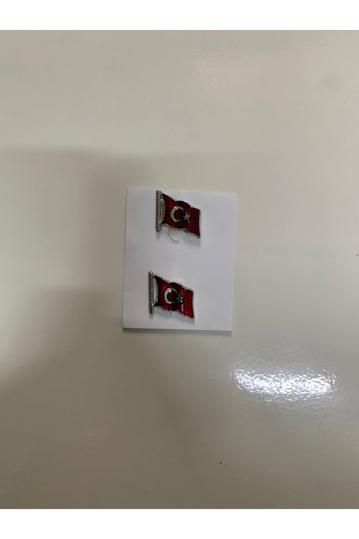 GÜNGÖR OTO AKSESUAR ETİKETÇİLERE ÖZEL DÖKÜM FINDIK ARMA TÜRK BAYRAĞI