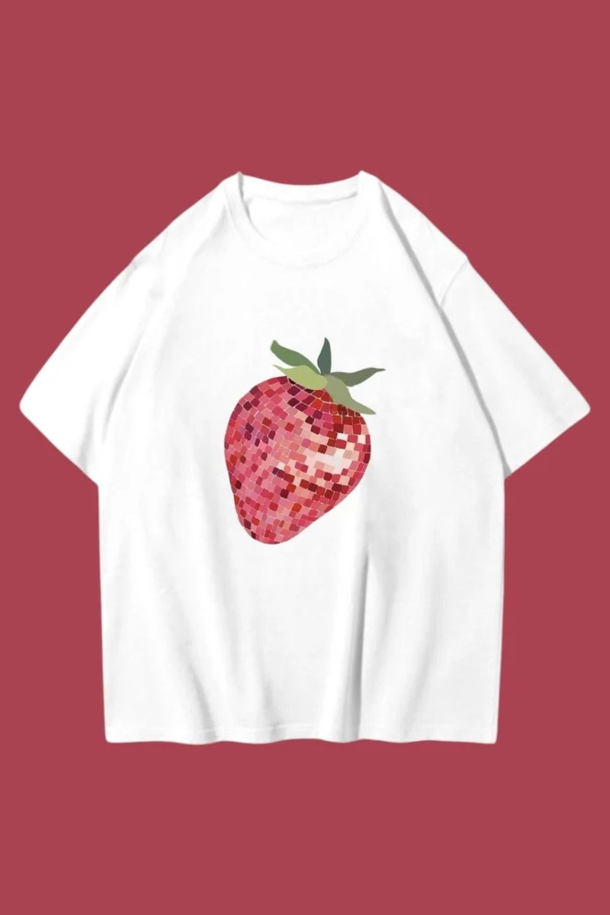 VibeGaia Beyaz Çilek Baskılı Oversize Unisex T-Shirt