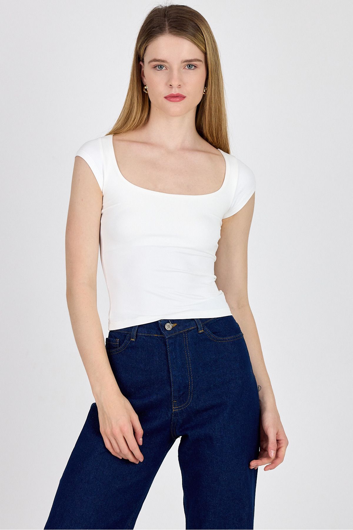 Rays Beyaz Kare Yaka Kısa Kol Body 3116
