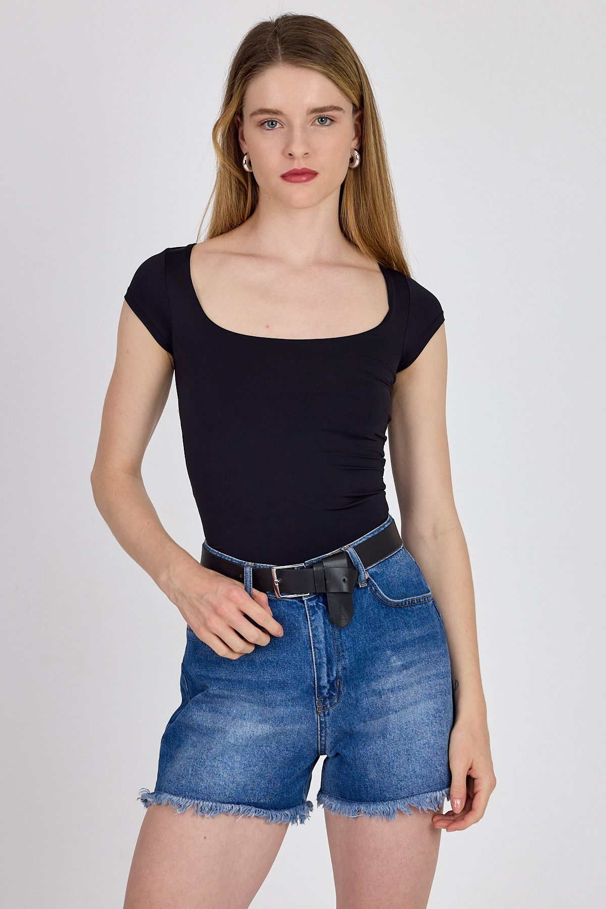 Rays Siyah Kare Yaka Kısa Kol Body 3116