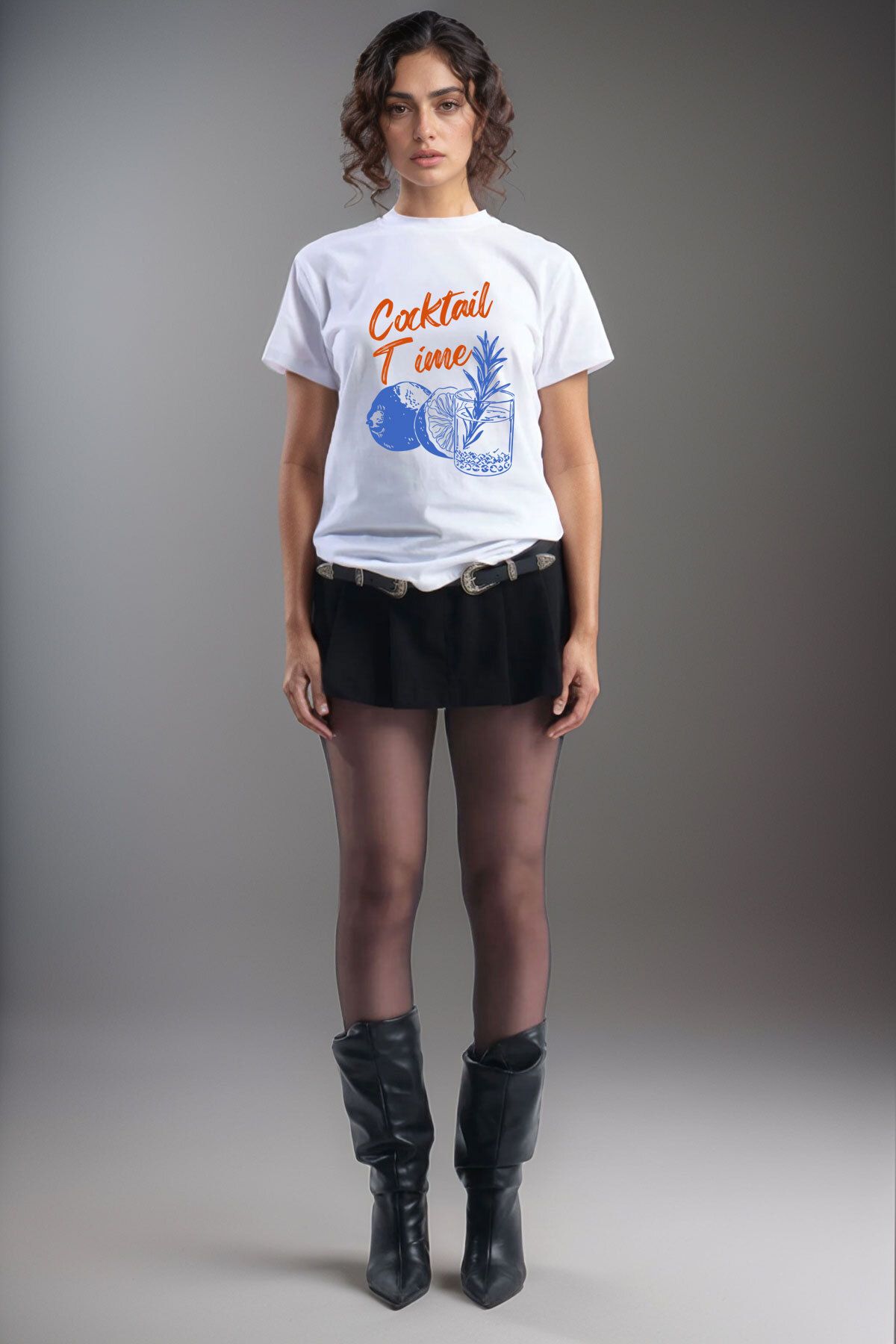 WİDİ Cocktail Time Tasarım Baskılı Y2K Old Money %100 Pamuk Regular Fit Bisiklet Yaka Premium T-Shirt