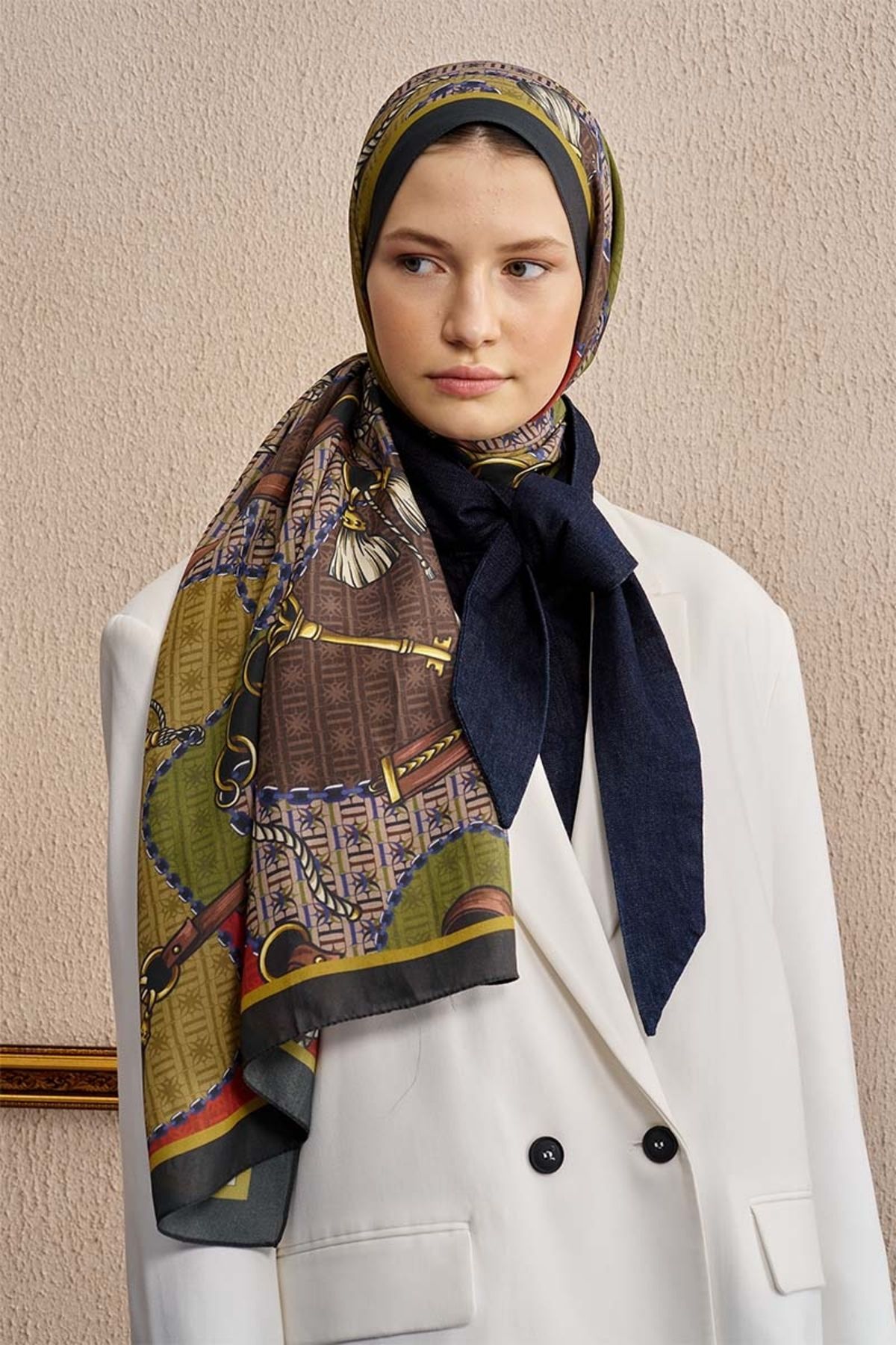 ED Scarf Vizon ED Scarf Celebrity Karte Şal