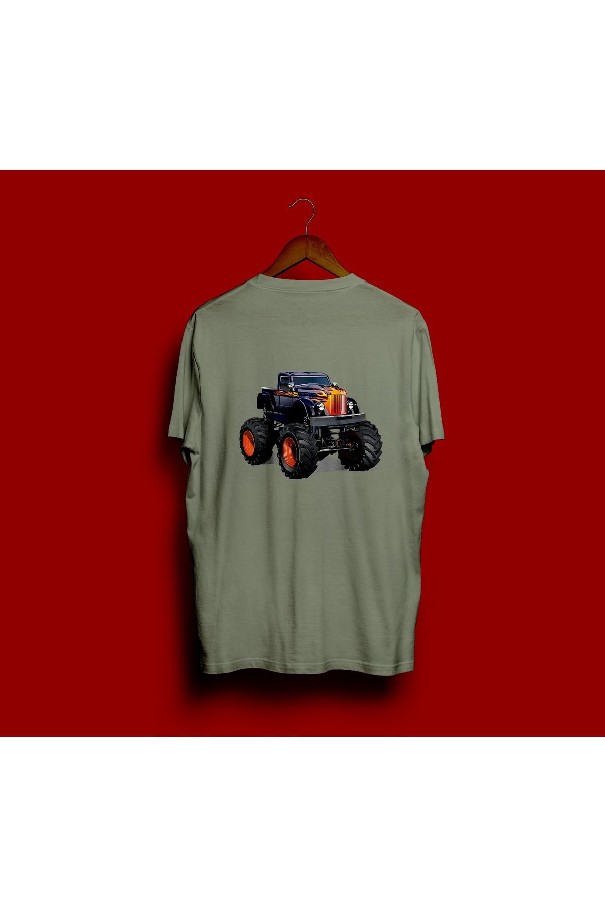 MODA KISA KOLLU REGULAR KALIP OFF-ROAD (Big Foot) SIRT DESENLİ T-SHIRT