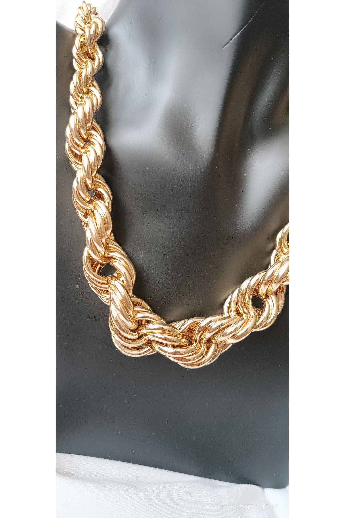 ARİ TAKI Gold tasarım kolye