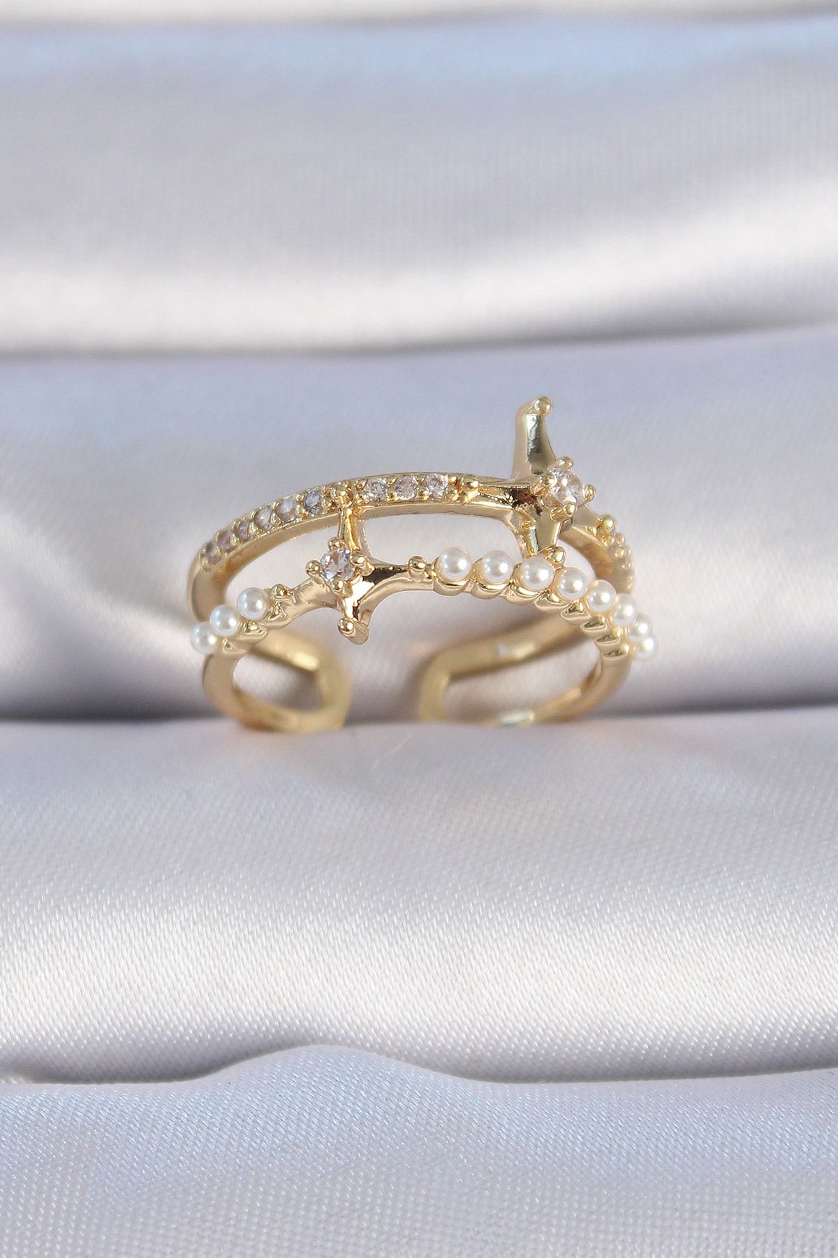 Angel Of Life Pirinç Gold Renk Zirkon Taşlı İnci Detay Kutup Yıldızı Model Kadın Yüzük - TJ-BYK3342