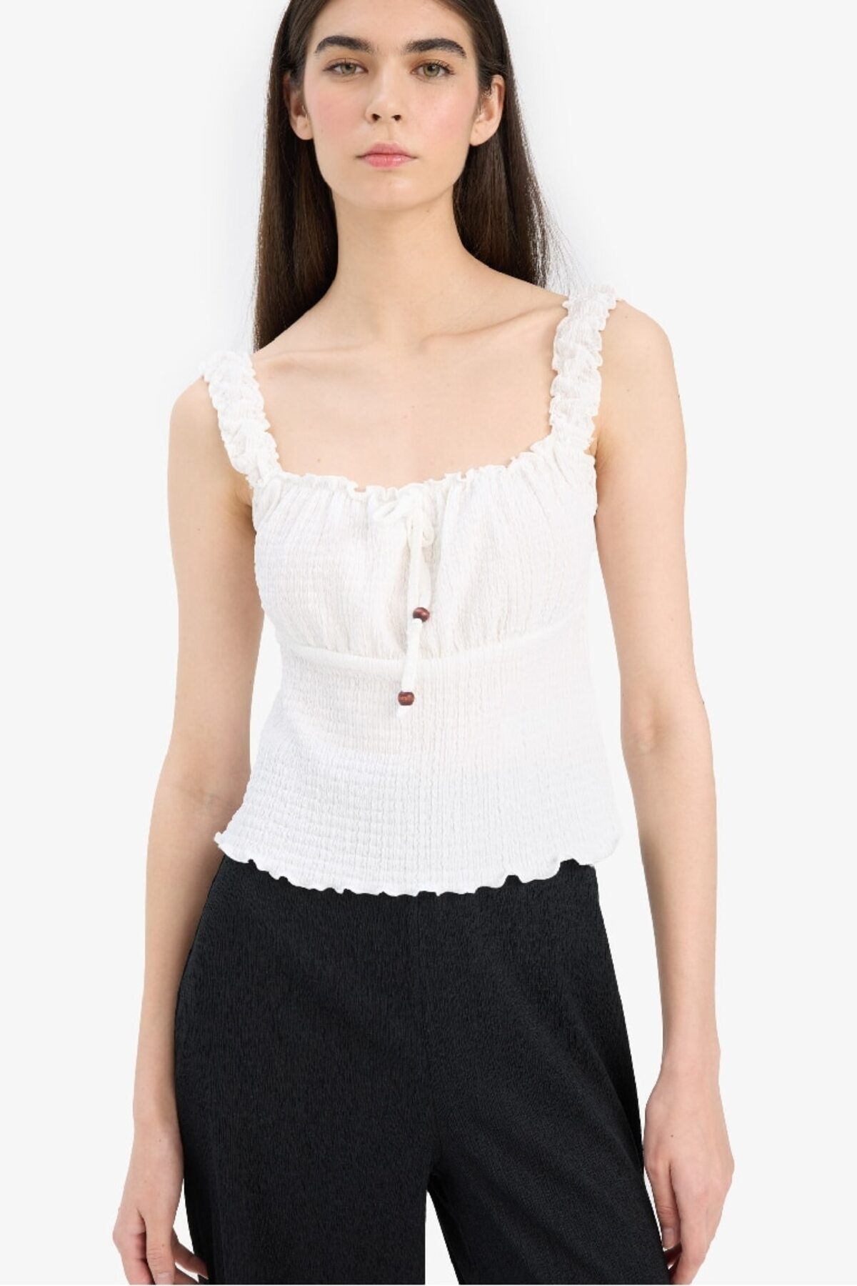 DeFacto Yeni Sezon Slim Fit Dar Kesim Kare Yaka Bürümcük Atlet