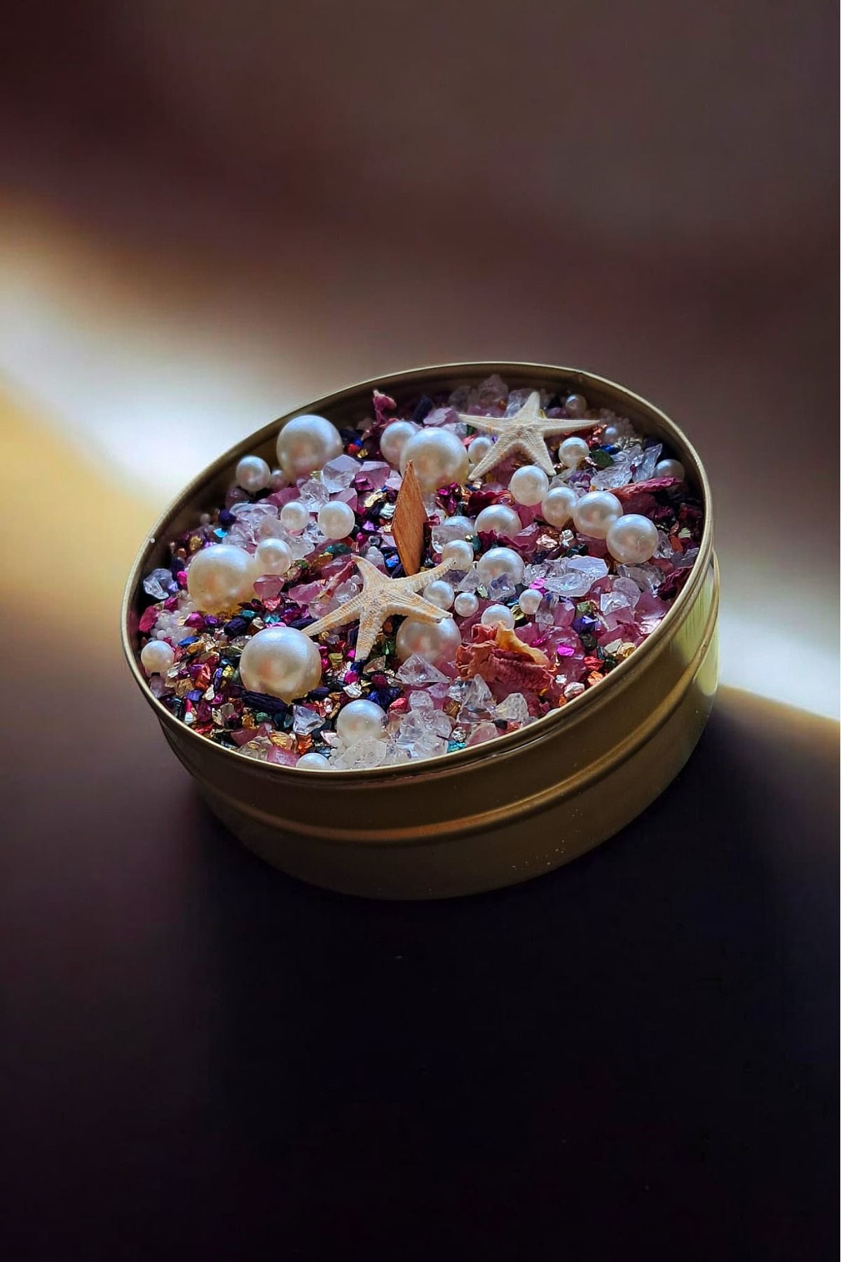 Handmade Deniz Temalı Vanilya Kokulu Hediyelik Mum | Gold Metal Kutu | Soya Wax & Ahşap Fitilli