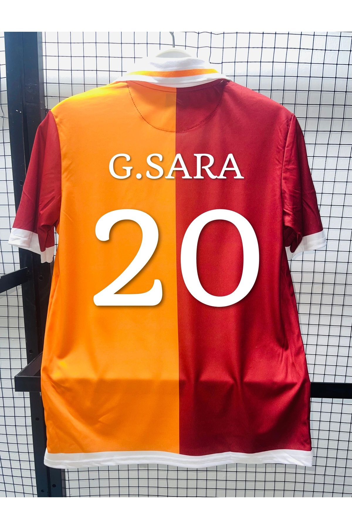 Lion Spor G'alata.S'aray Parçalı Sarı Kırmızı Aslan Temalı G'abriel S'ara Yakalı Forma