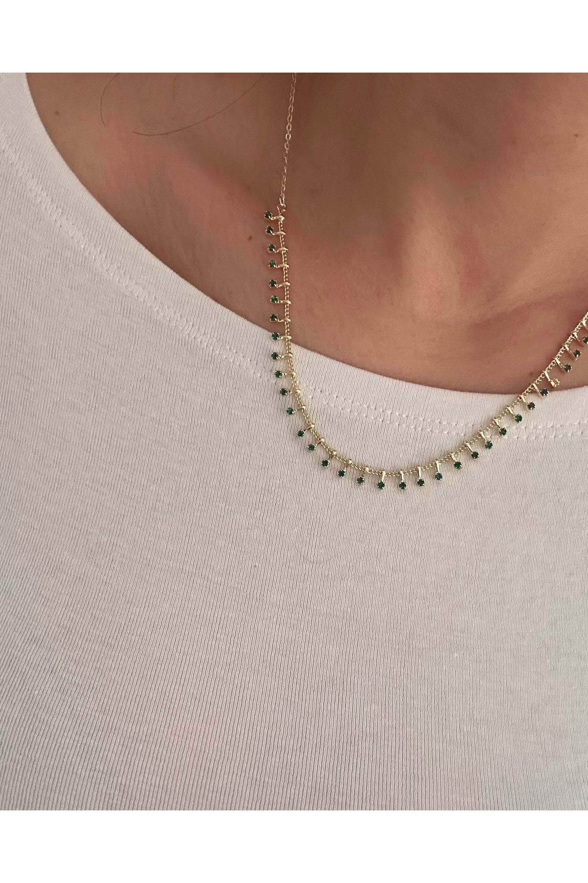 YENGEÇ Özel Seri Gold Yeşil Taşlı Püsküllü Kolye