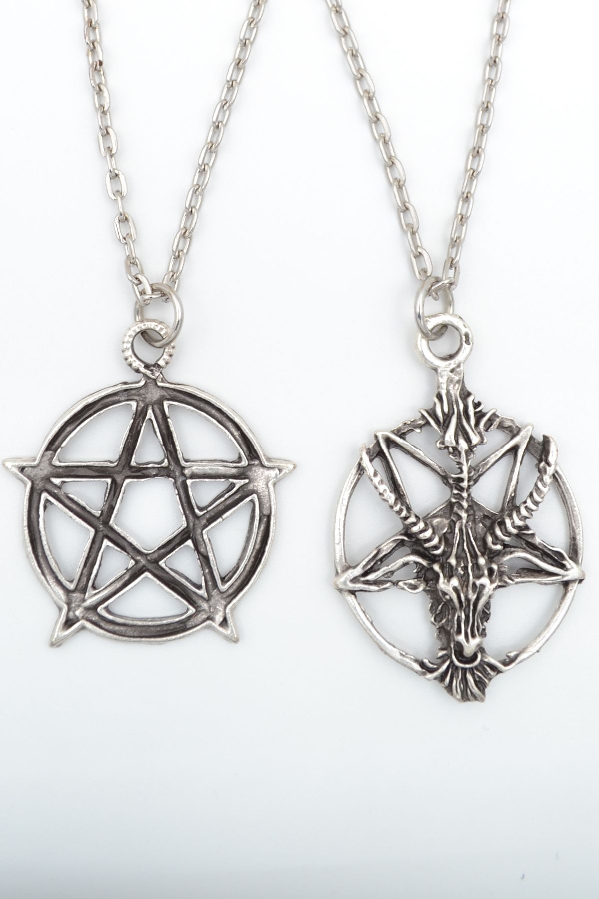 ıdr 2'li Ters Pentagram Keçi Kafası - Wicca Gümüş Kaplama Kolye Seti