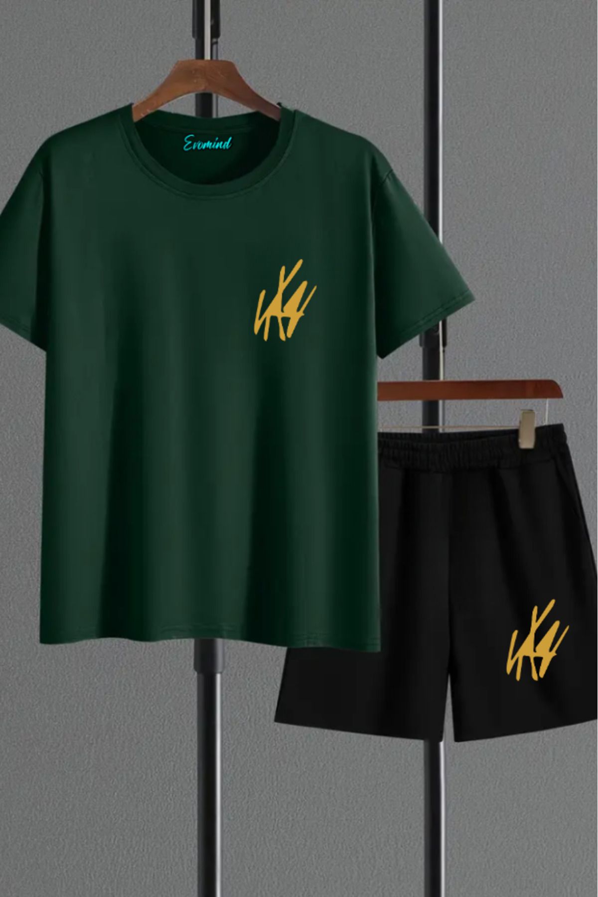 artı4 Şekil Baskılı Unisex Şort T-shirt Takım