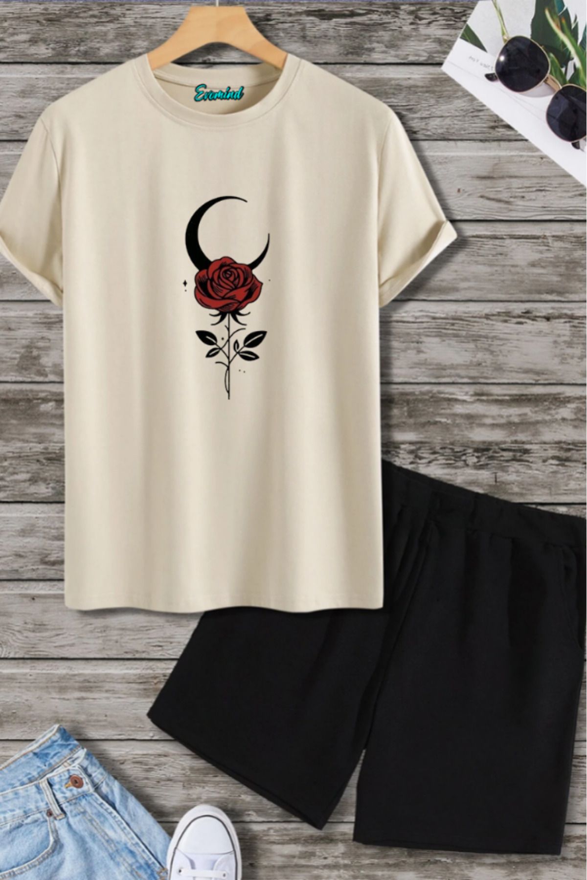 Evomind Gül ve Ay Baskılı Unisex Şort T-shirt Takım