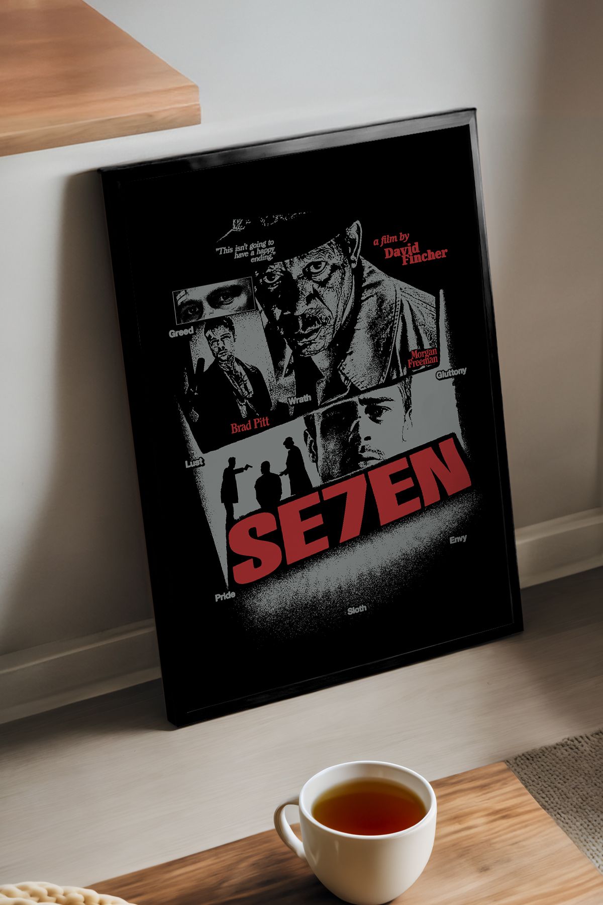 Duvarda Seven Siyah Ahşap Çerçeveli Film Duvar Tablosu