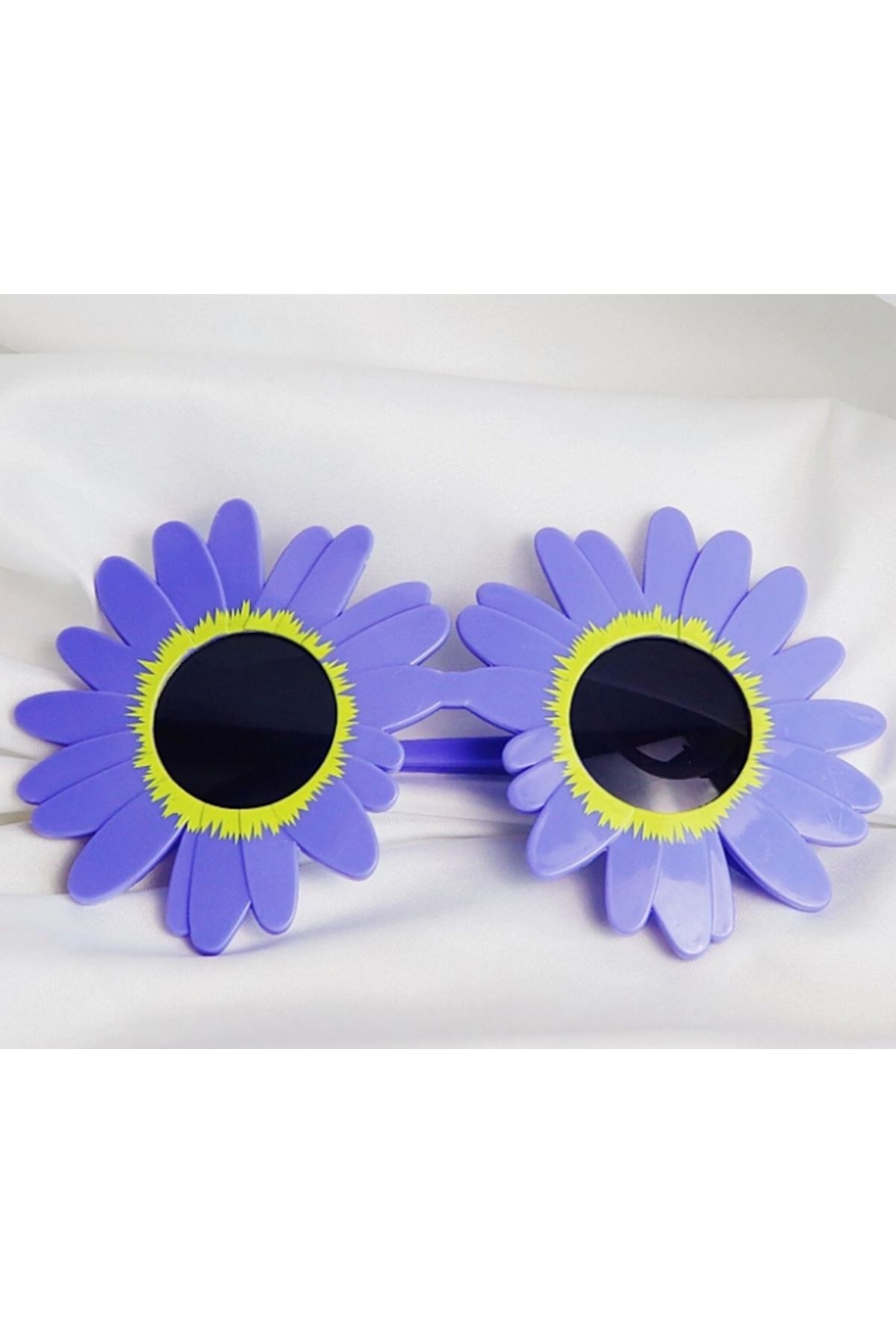 HACESHOP Mor Renk Papatya Şekilli Parti Gözlüğü 18x10 cm