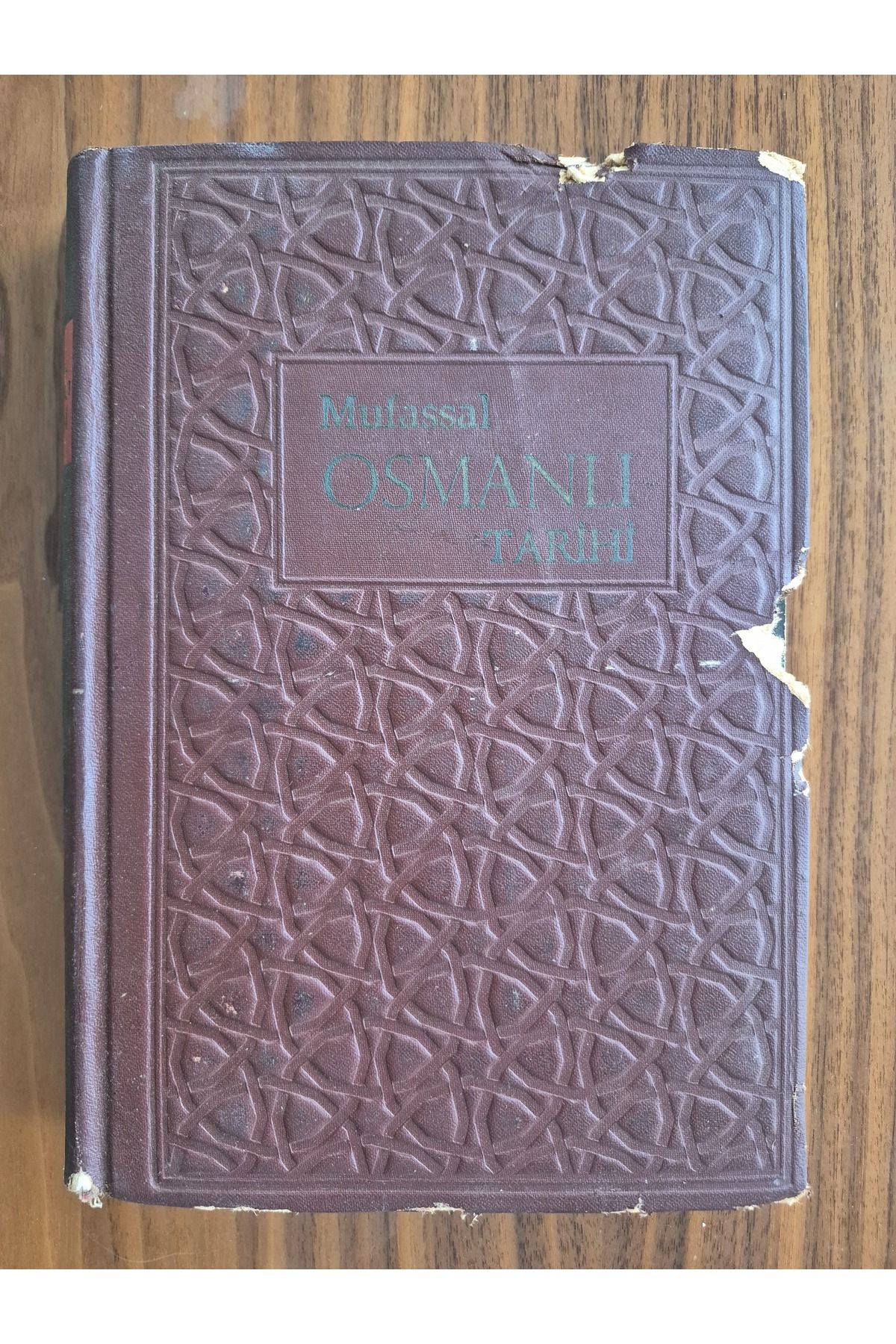 Edi Antik Mufassal Osmanlı Tarihi 1957 Baskı. 628 sayfa orijinal cildinde. Temiz