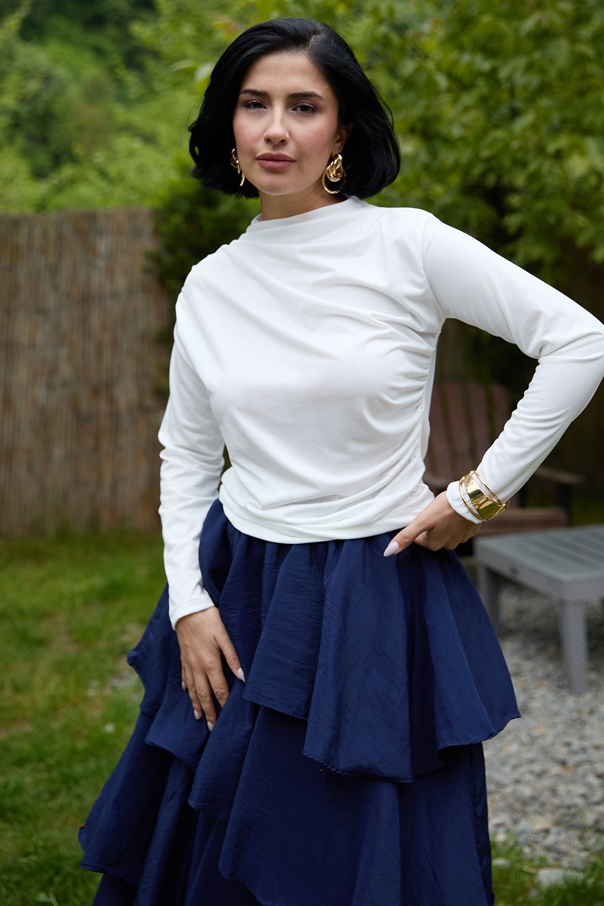 InStyle Omuzu Pileli Beyaz Bluz