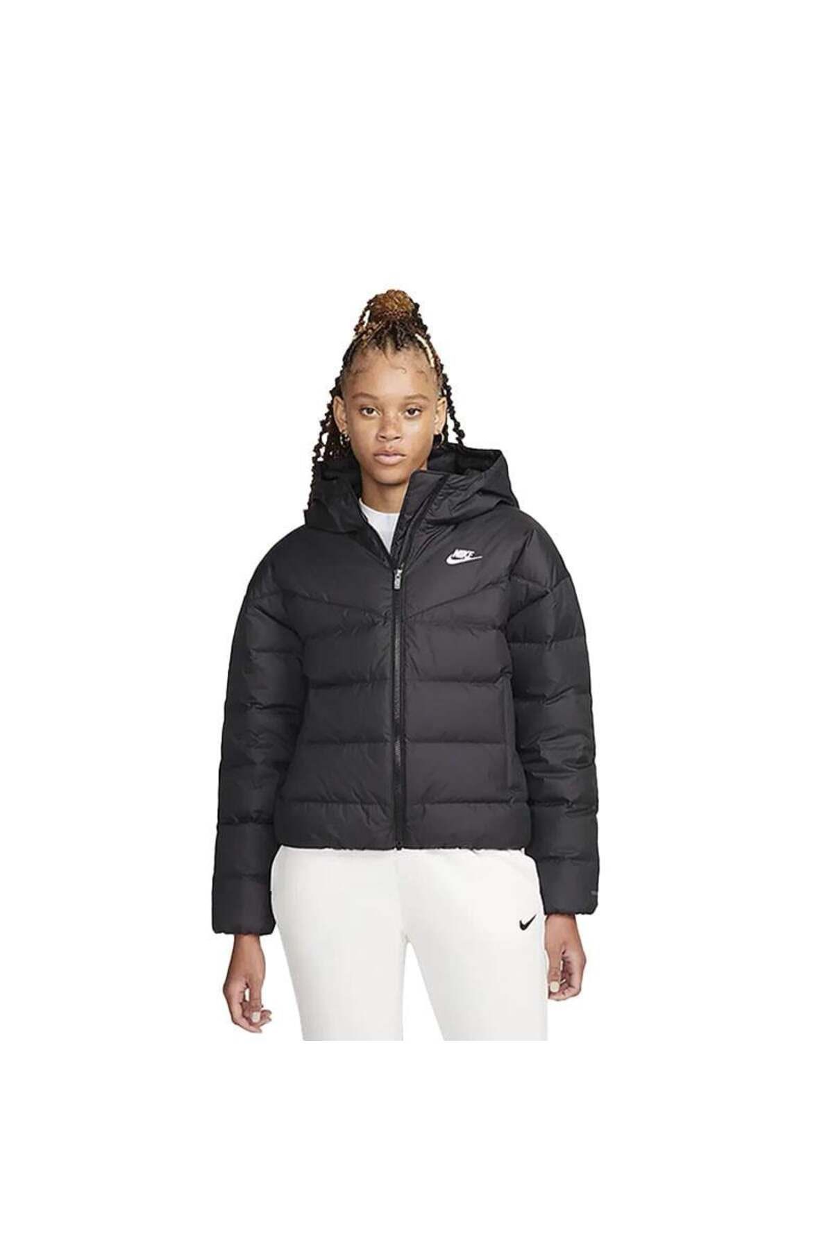 Nike Storm-Fıt Windrunner Kadın Mont DQ5903-010