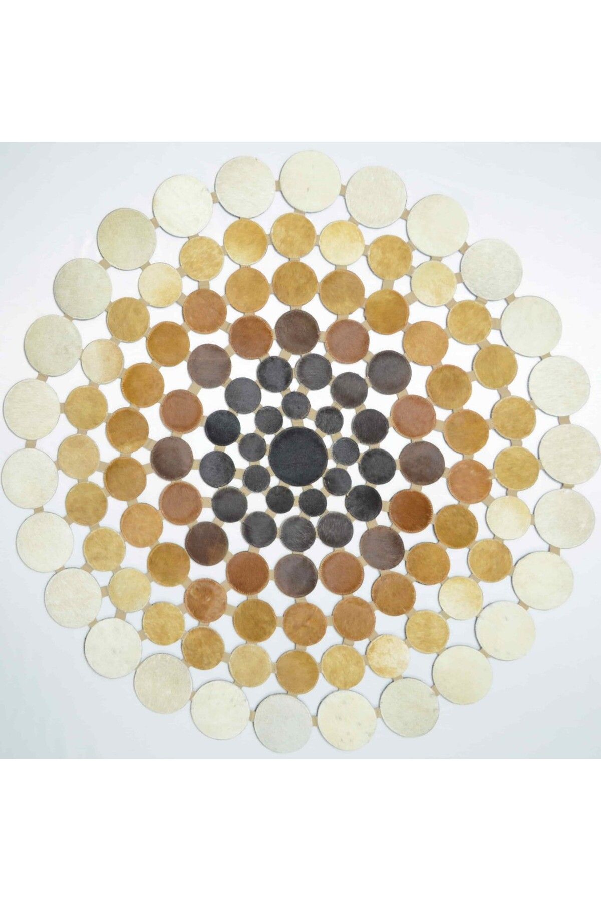 Handmade Krem ve Kahverengi Ombre Geçişli Yuvarlak Deri Patchwork Halı 150x150 cm (2,25 m²)
