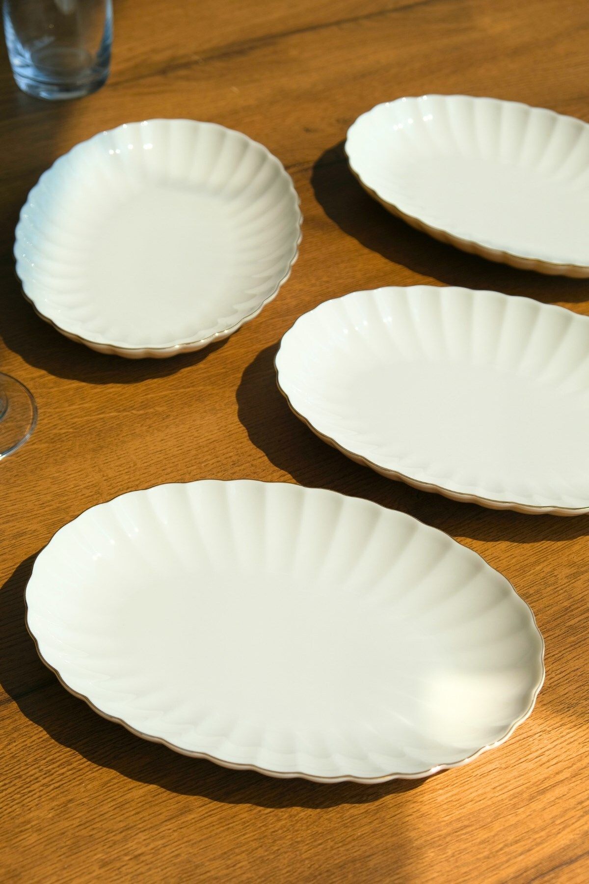 Kütahya Porselen-Bone Luz Gold Mesh Boat Plate 24X17Cm Bnlzf24Ky20 Set of 4 3