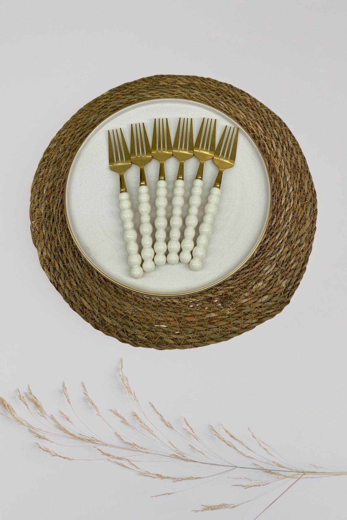 AKDAG HOME 6 Adet Beyaz Plastik İnci Taş Detaylı Gold Yemek Çatal Takımı | 6 Parça Lüks Yemek Çatal Takımı