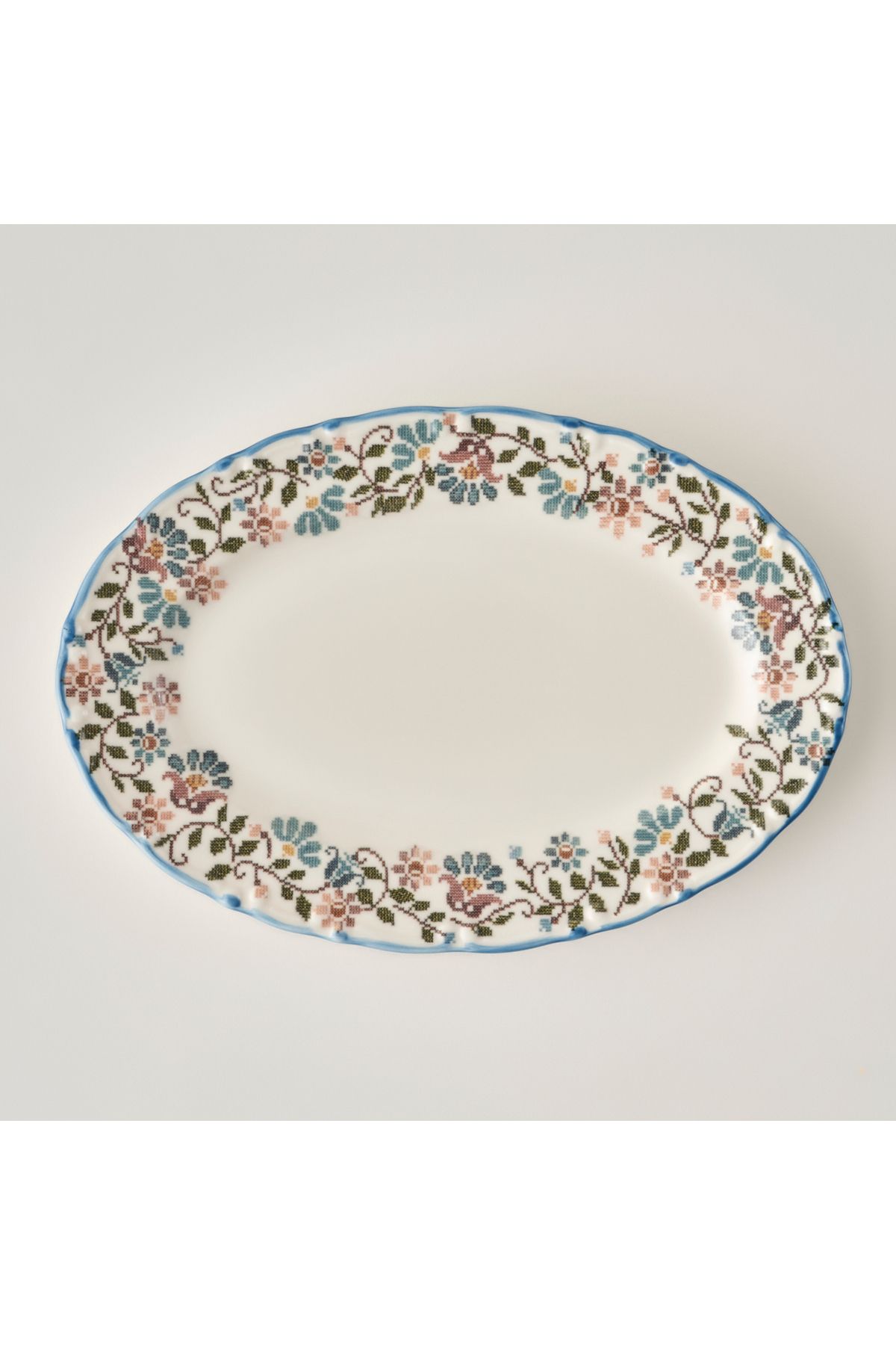 Bella Maison Vintage Porselen Bordürlü Kayık Tabak (30 cm)