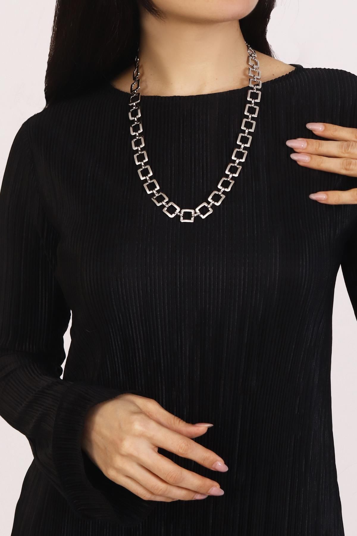 PİNKMARK PINKMARK KADIN GÜMÜŞ KARE DESENLİ KARARMAZ 65CM UZUNLUK ZAMAK KOLYE PMKLY25502