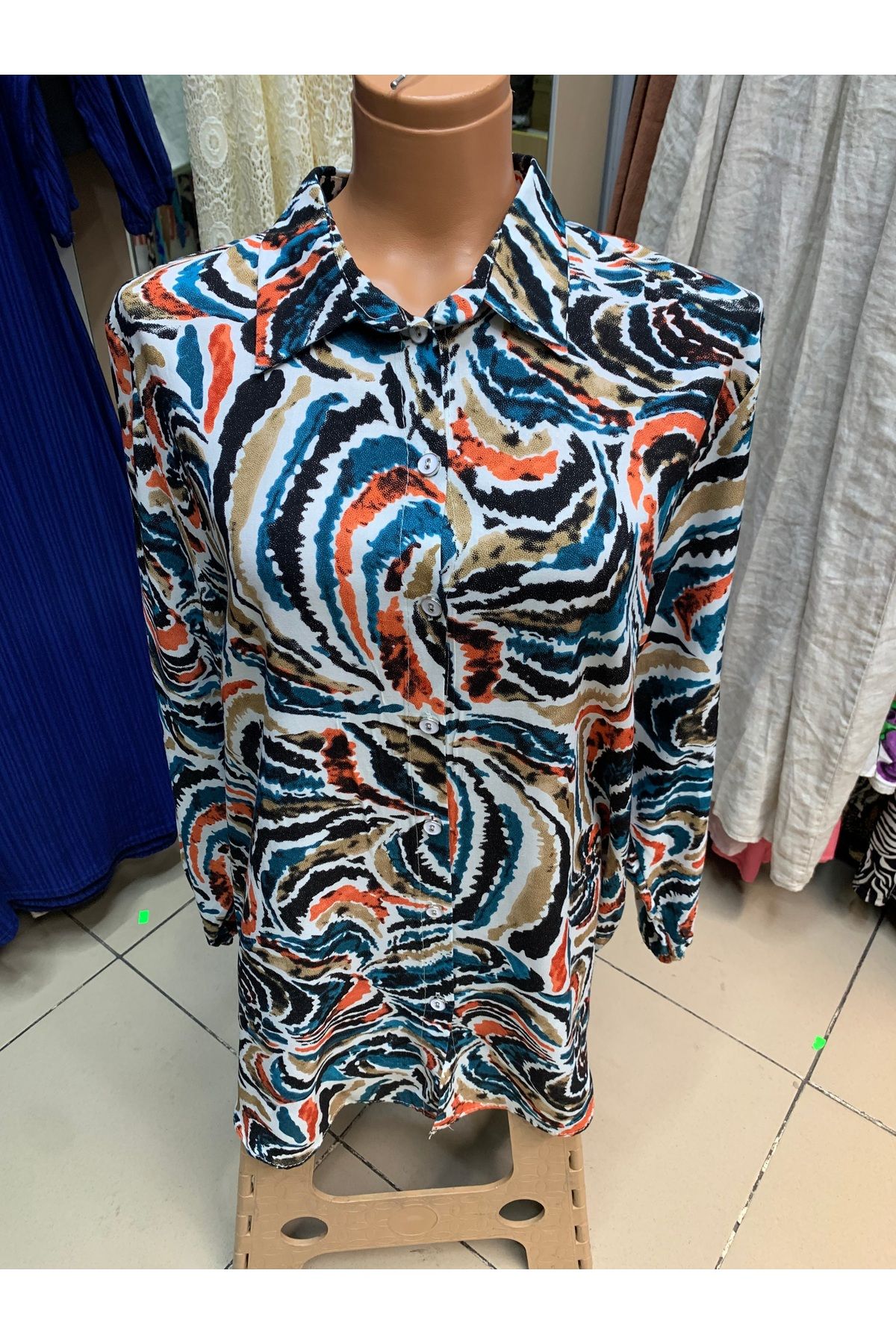 Butik Kadın büyük beden etek pantolon üzeri Viskon pamuklu kolları lastikli gömlek