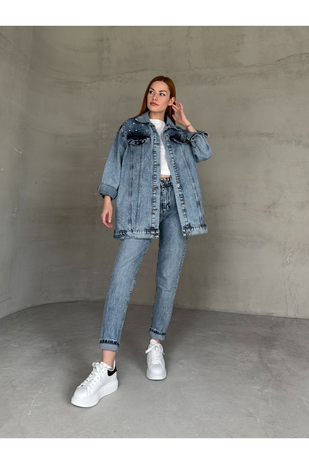 Cappmoda CKT-12438 Mavi Taş İşlemeli Cep Detaylı Boyfriend Kot Ceket