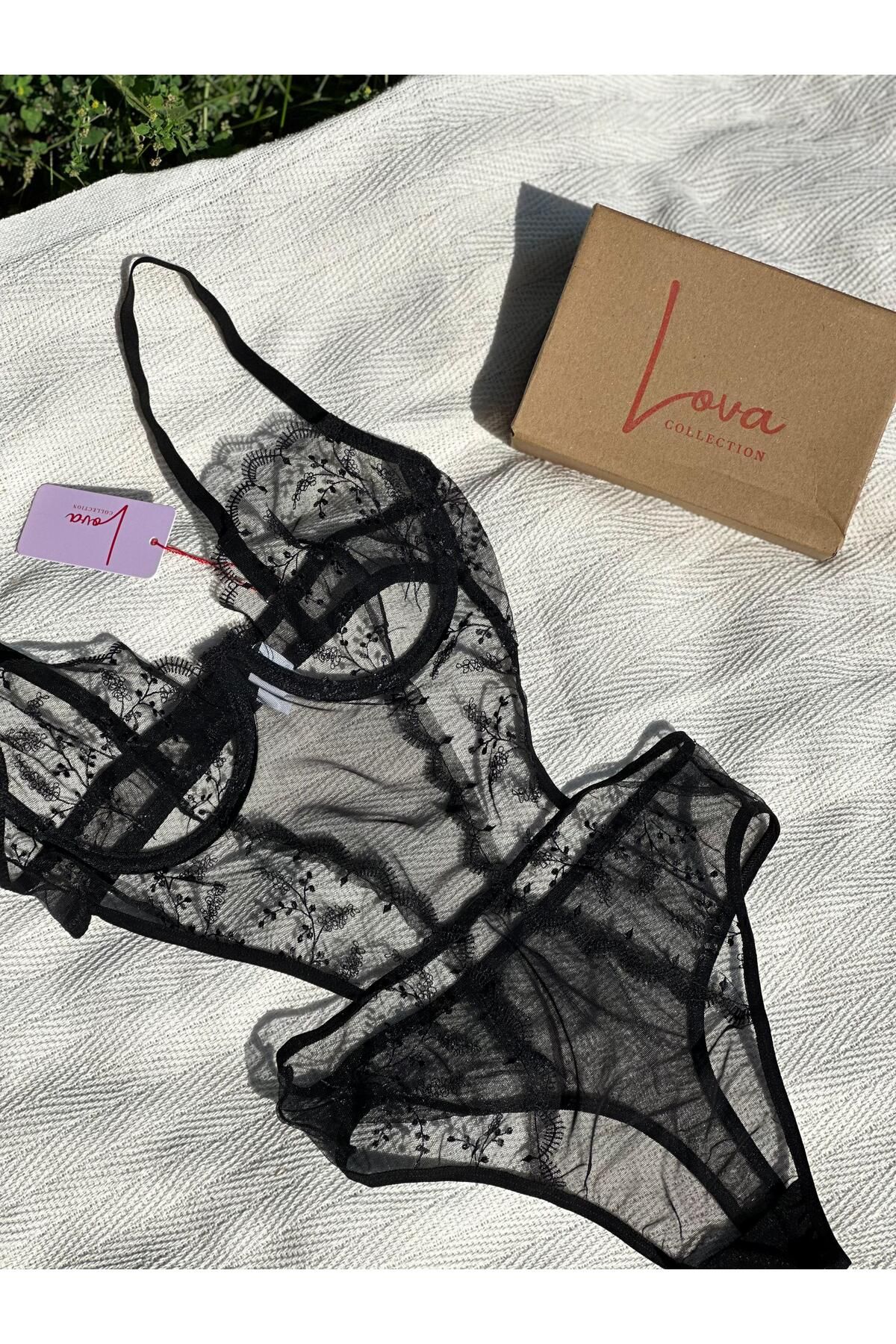 Lova Collection Emily Çiçek Desenli Balenli Siyah Bodysuit