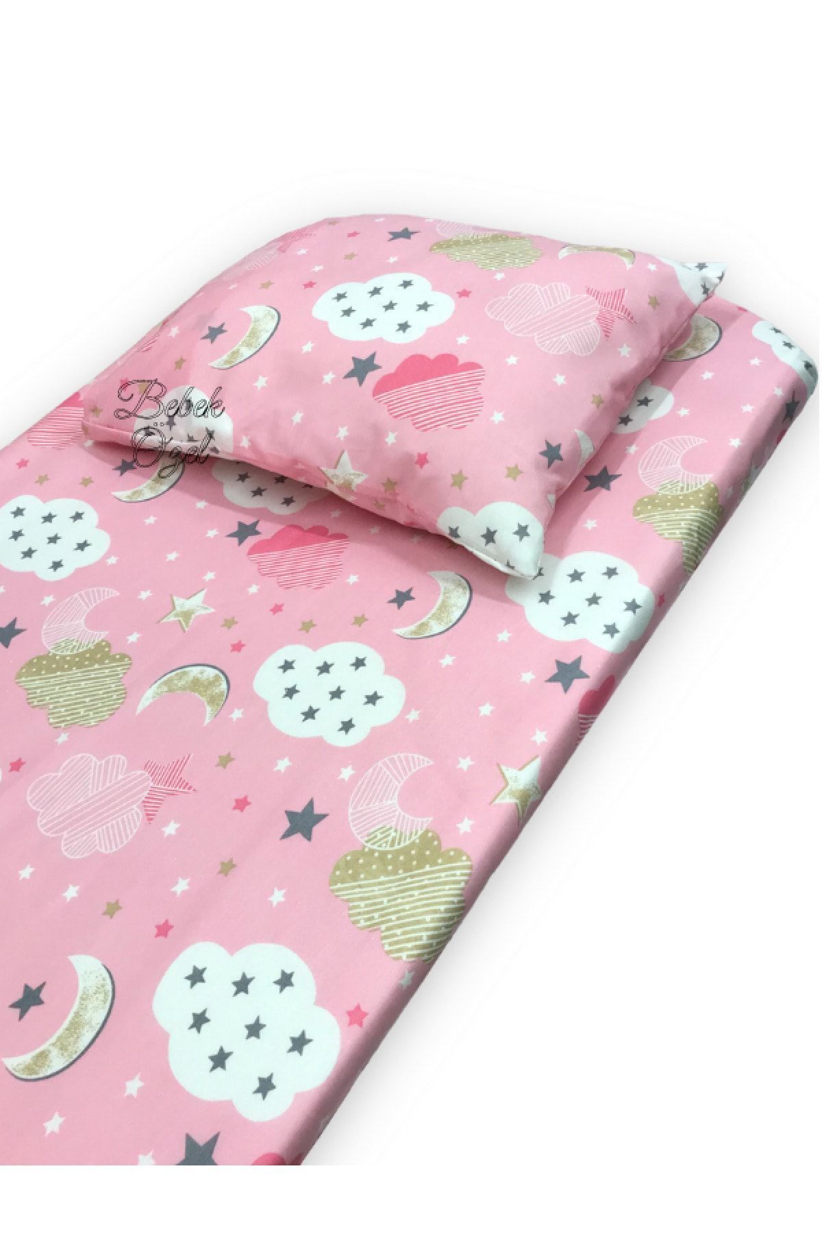 Bebek Özel Pamuklu Bebek Ve Çocuk Lastikli Çarşaf Ve Yastık Kılıfı 60x120 Pembe Bulutlu