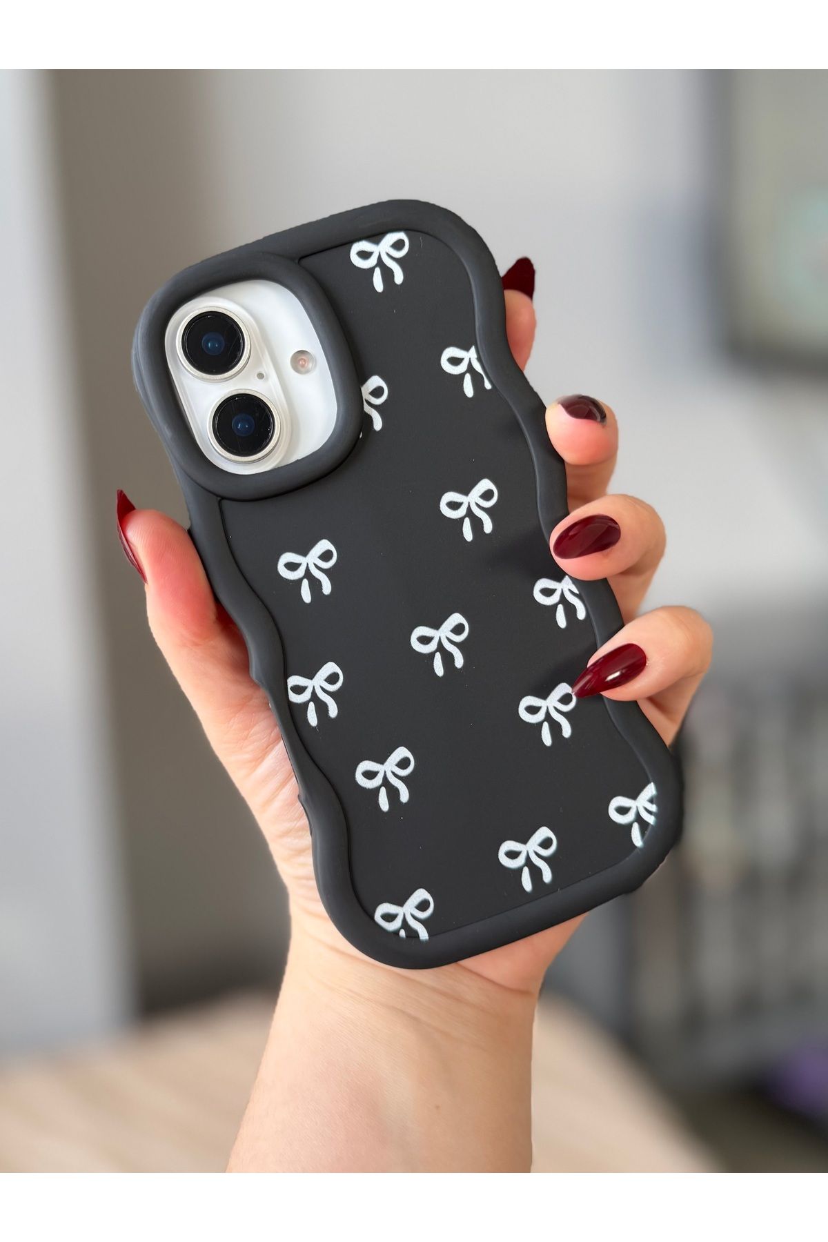 MirazTasarim IPHONE 16 FİYONK DESENLİ DALGALI KENARLI KILIF1