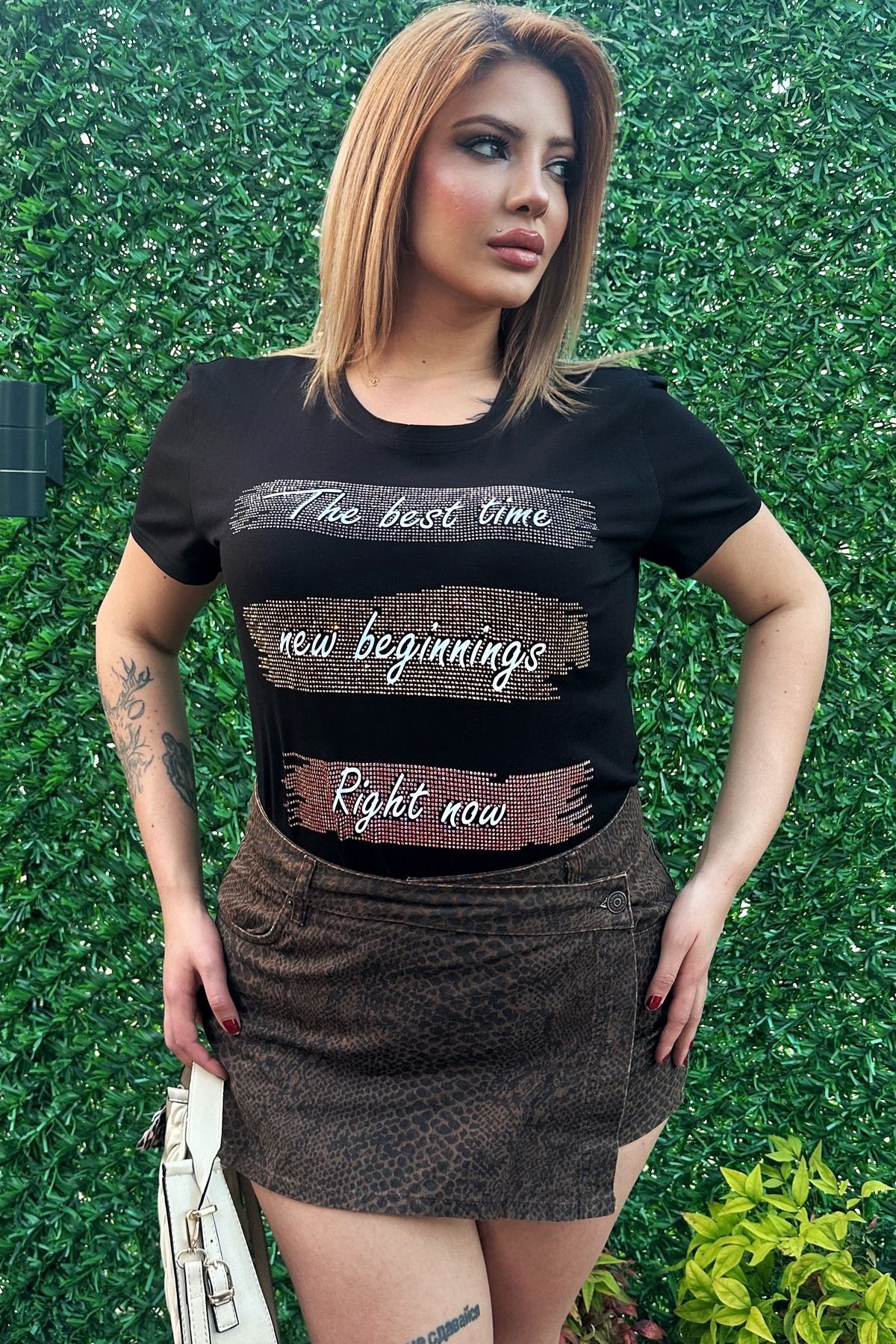 RICH GLAM Yazılı Crystal Taşlı Büyük Beden Bisiklet Yaka Pamuk Siyah Şık Kadın Bluz Kısa Kollu T-shirt