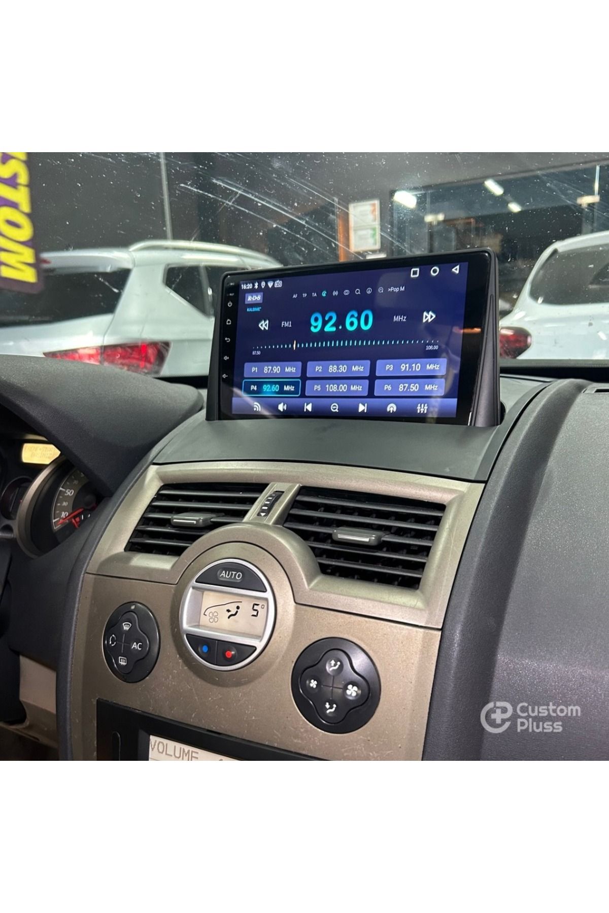 Custom Pluss RENAULT MEGANE 2 UYUMLU ANDROİD 6 GB RAM 128 GB DAHİLİ HAFIZA 9İNÇ MULTİMEDYA KABLOSUZ CARPLAY GERİ