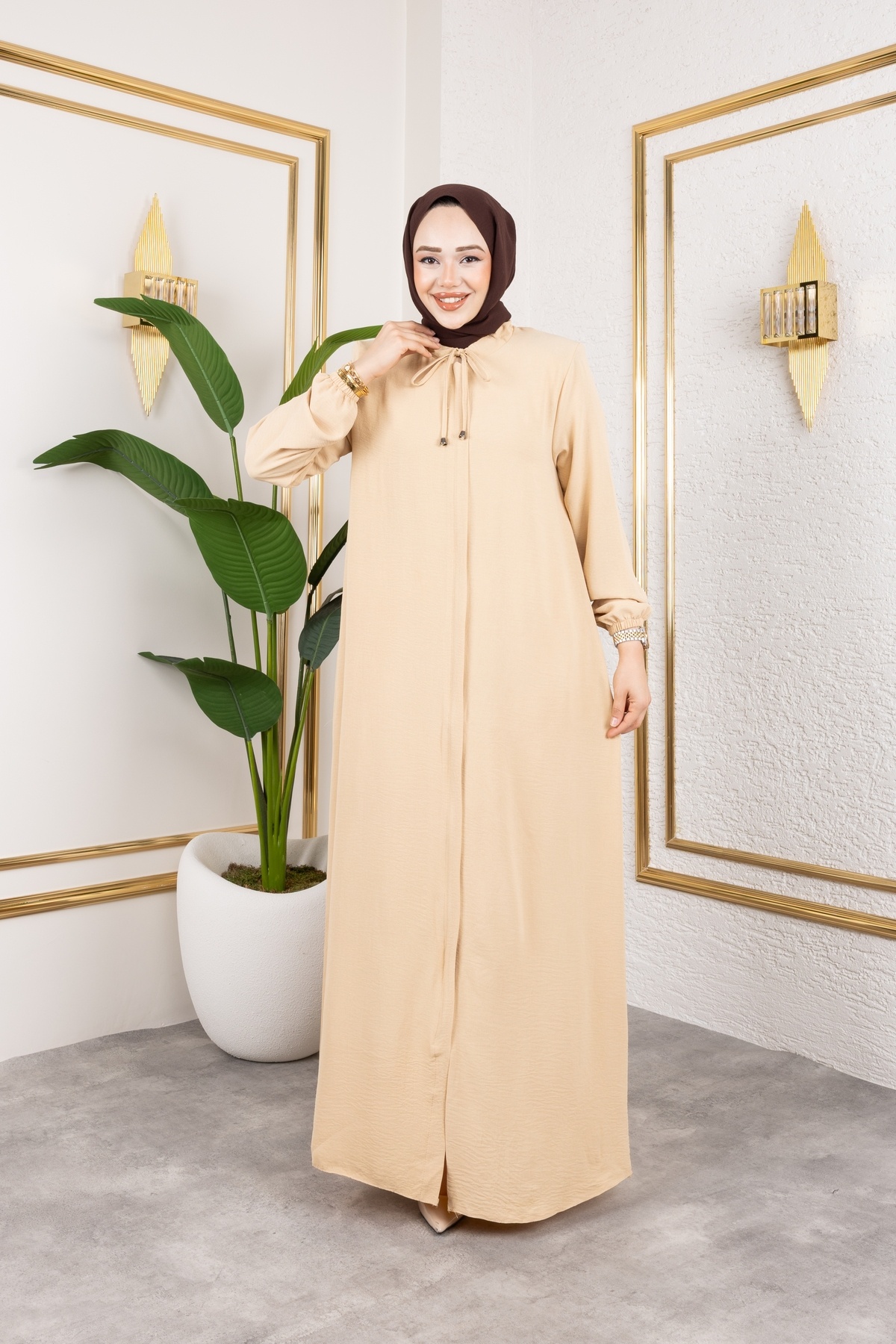 Nevayla Moda-Loose Cut Aerobin Fabric Ferace / Beige - F137 1