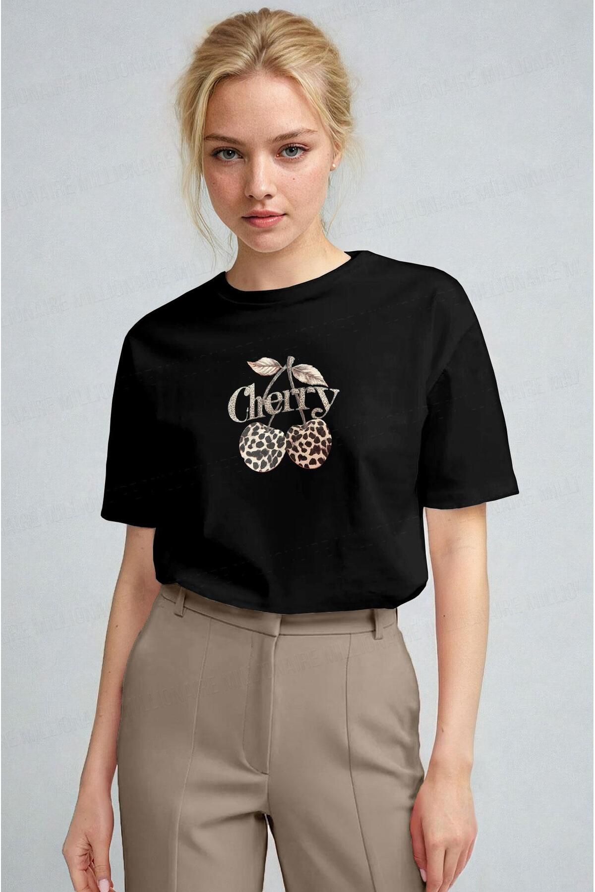 Millionaire Kadın Siyah Kiraz Leopar Cherry Baskı Regular Fit Normal Kalıp T-shirt