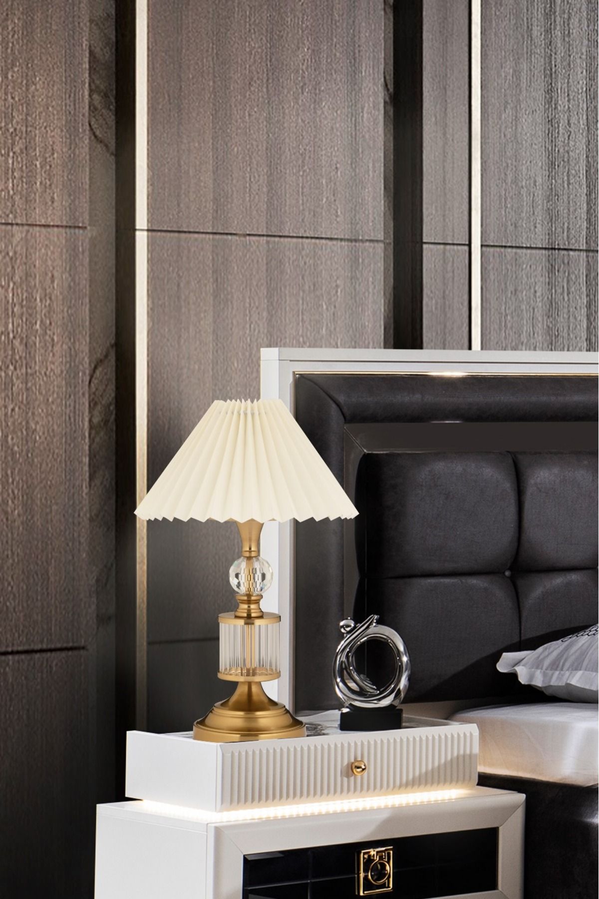 LUMINZO Carlot Modern Kristal Taş Detaylı Dekoratif Abajur 1 Adet Eskitme