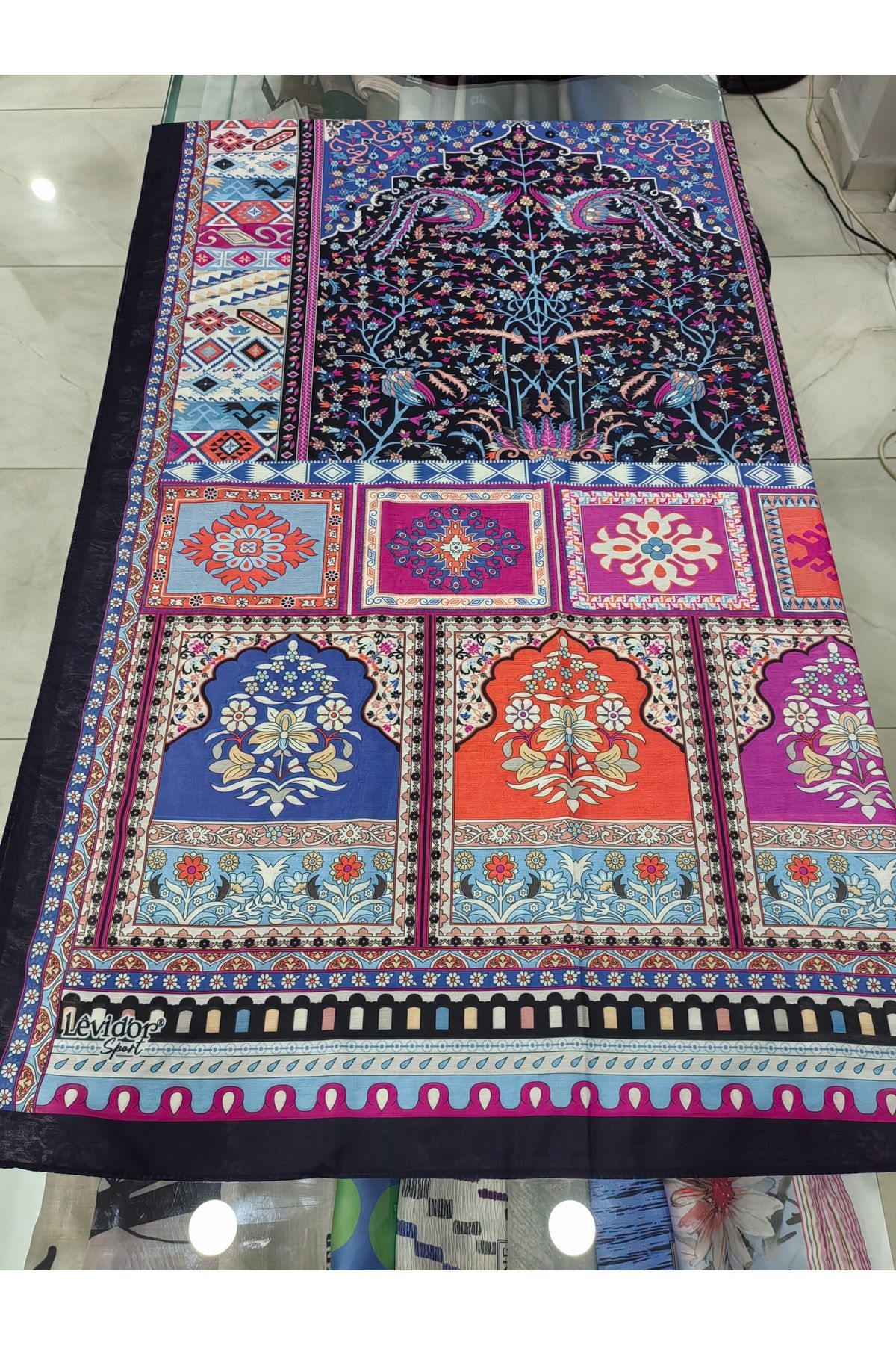 Levidor Sport Etnik Desen Şal